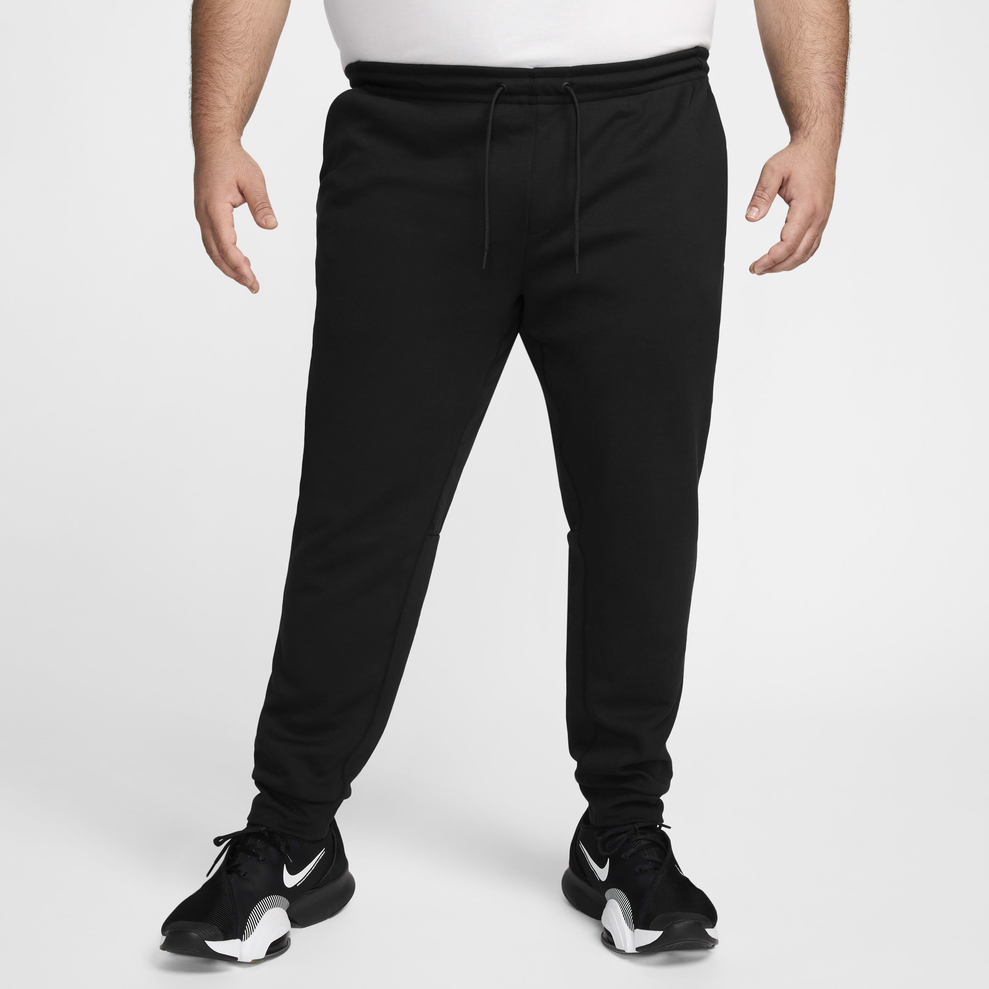 Joggers for men nike clearance