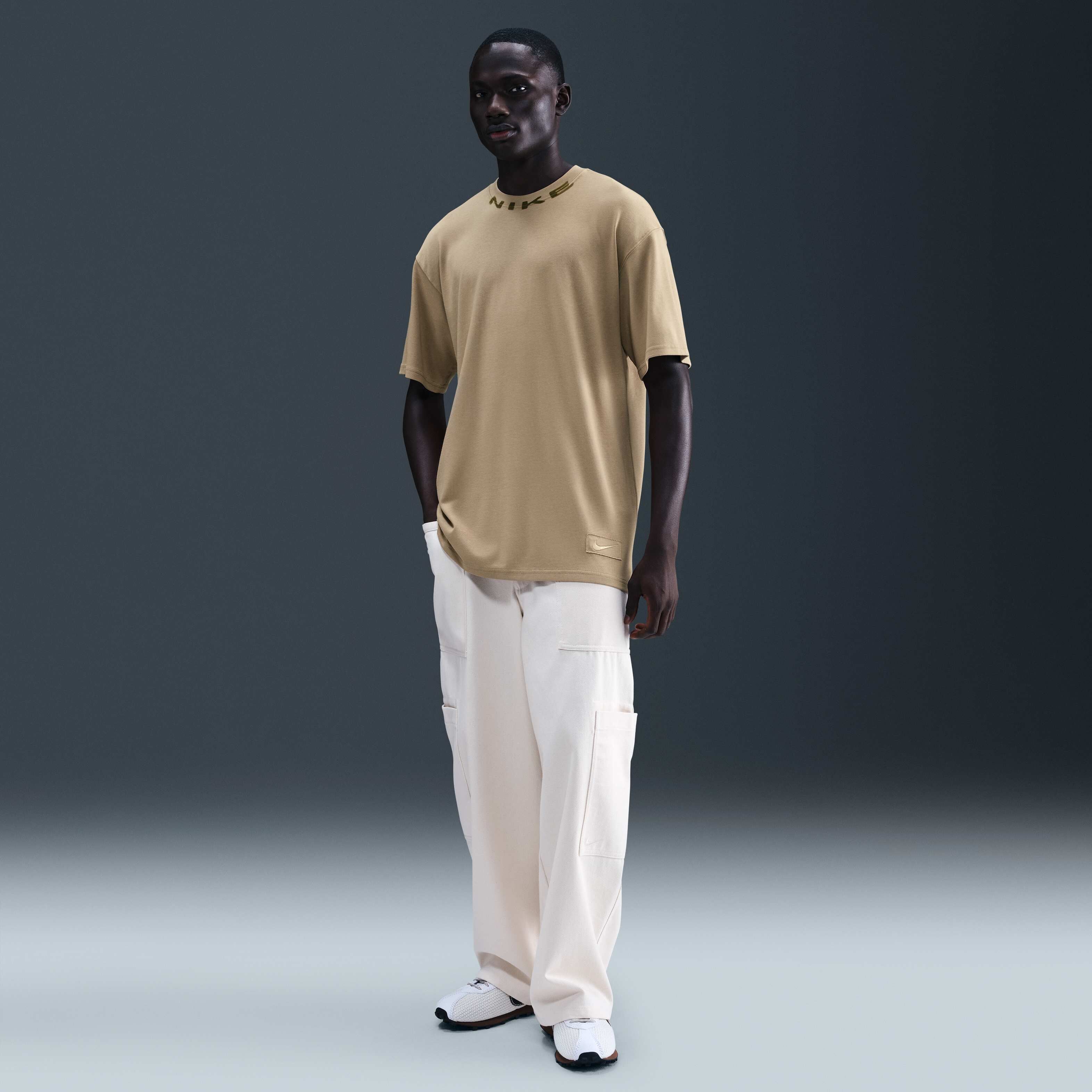 نايكي سبورتسوير image number 3