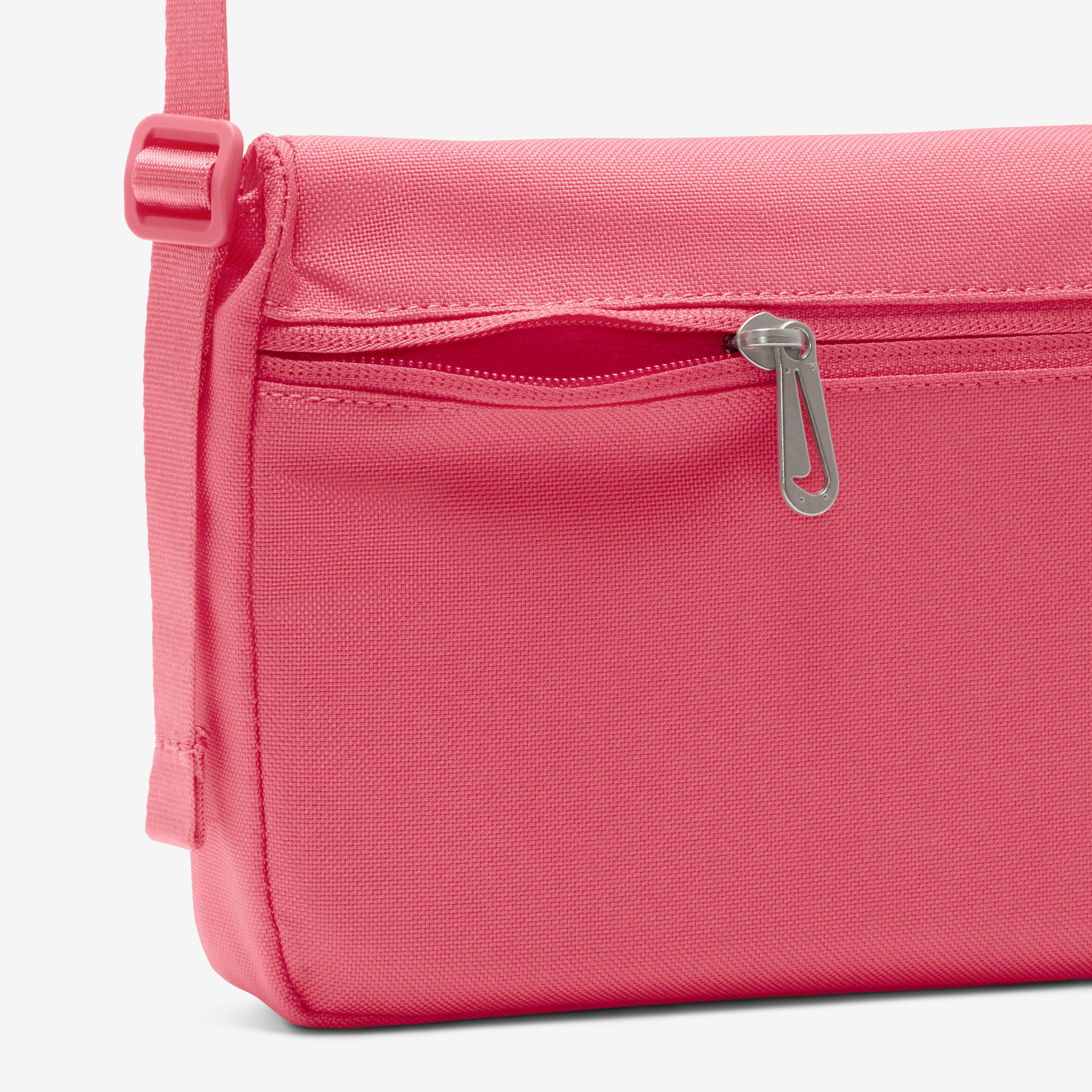 نايكي سبورتسوير image number 6