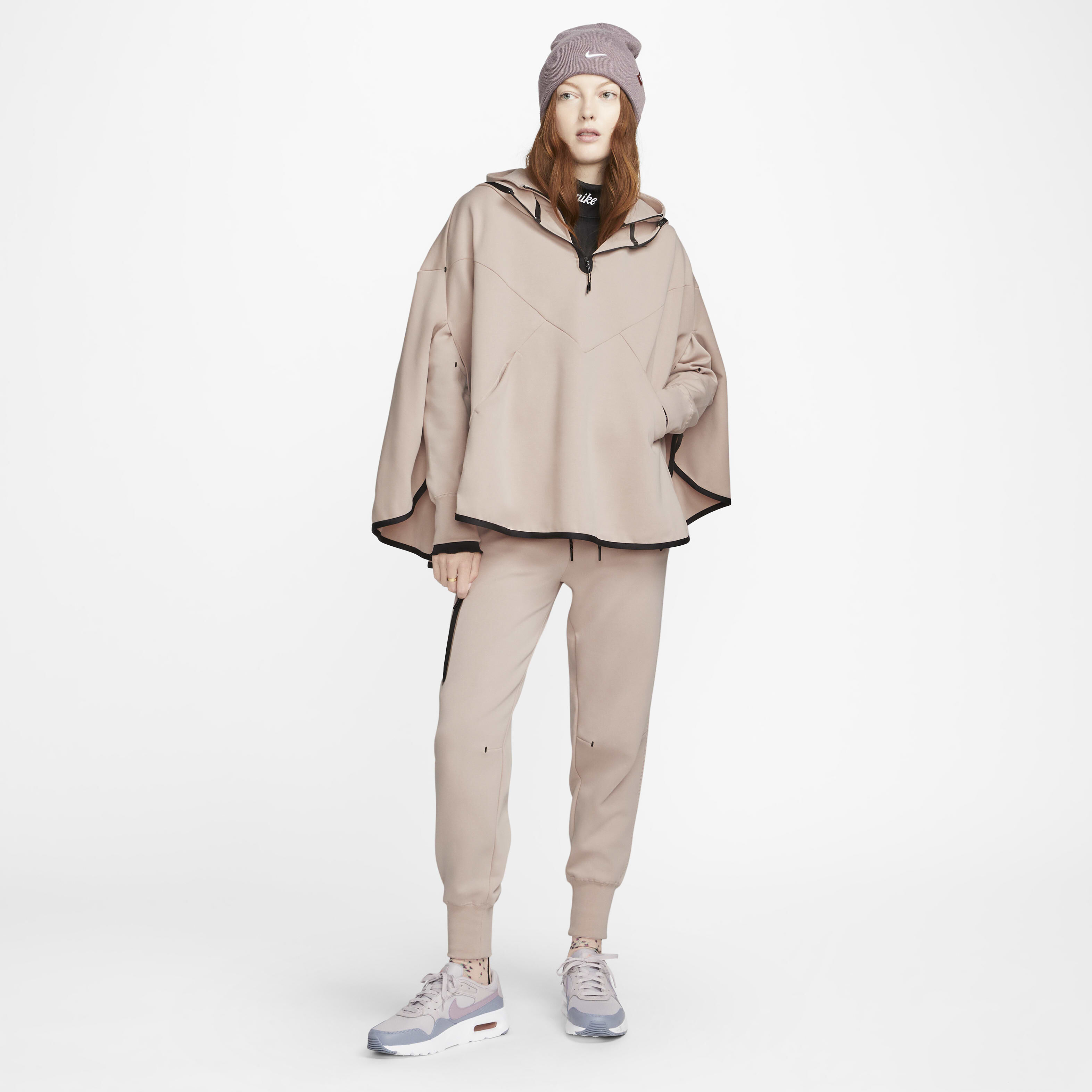 Nike Sportswear Tech Fleece image number 4