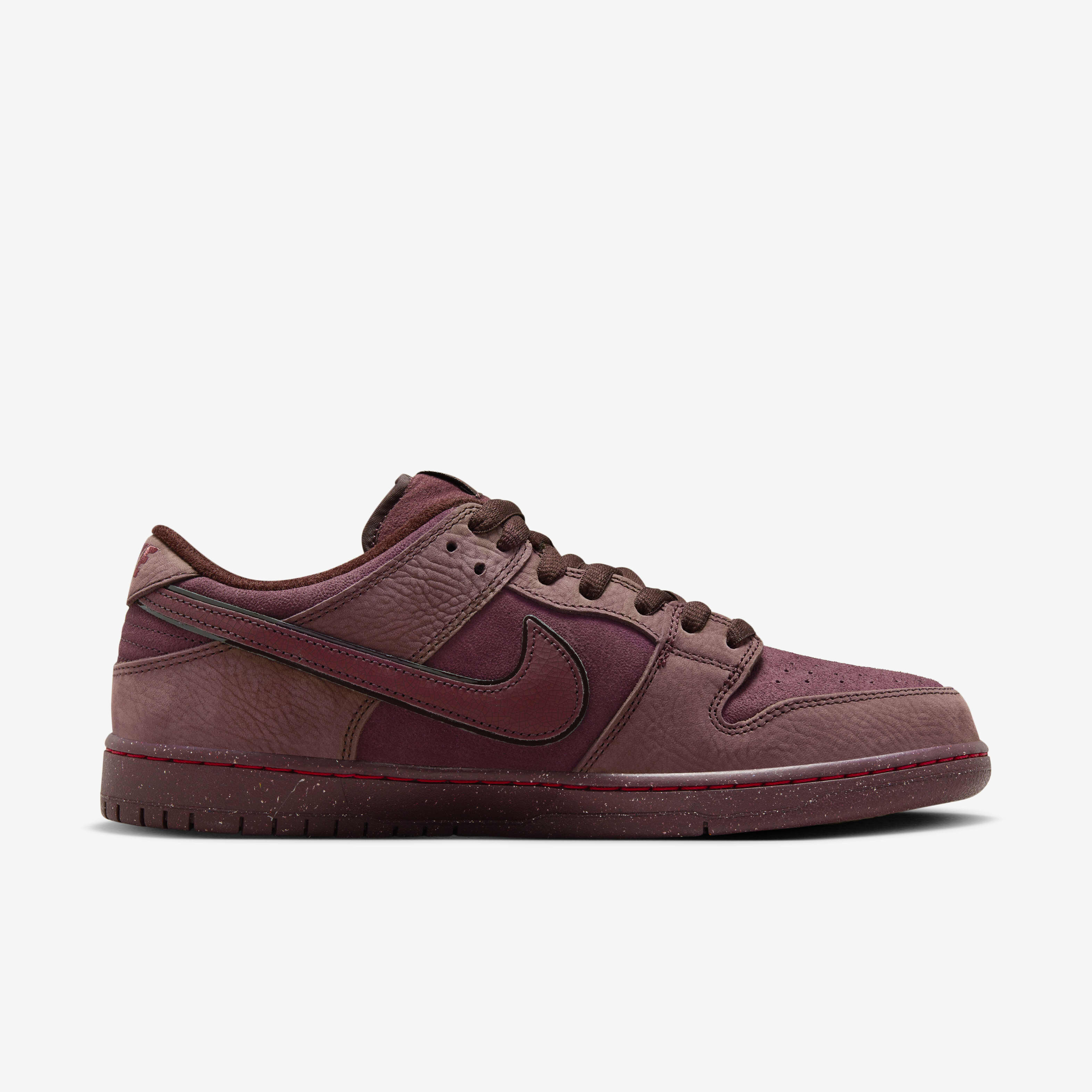 Buy Nike SB Dunk Low Premium Skate Shoes - Burgundy Crush/Earth/Dark  Pony/Dark Team Red | Nike Saudi Official