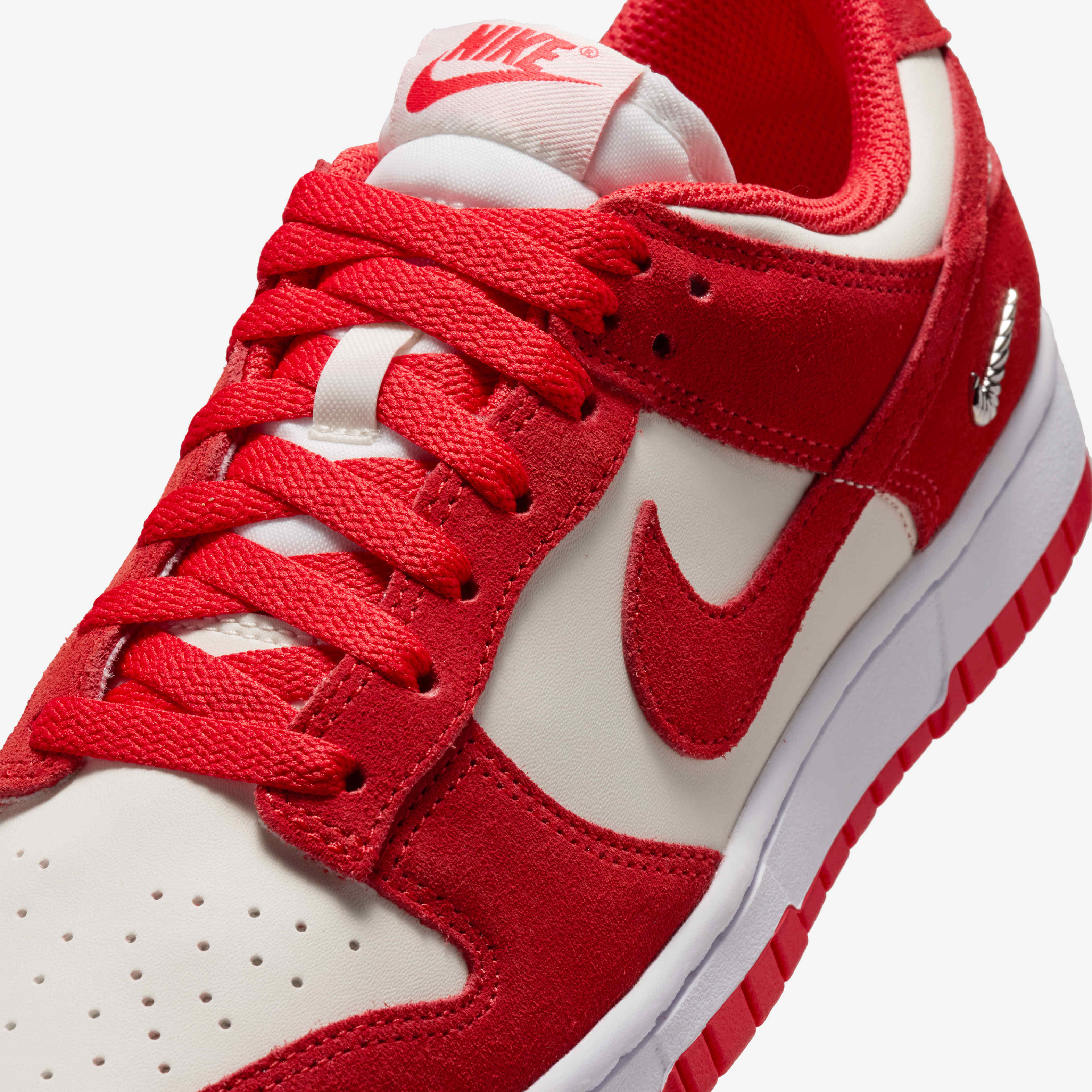 Nike Dunk Low Suede image number 6