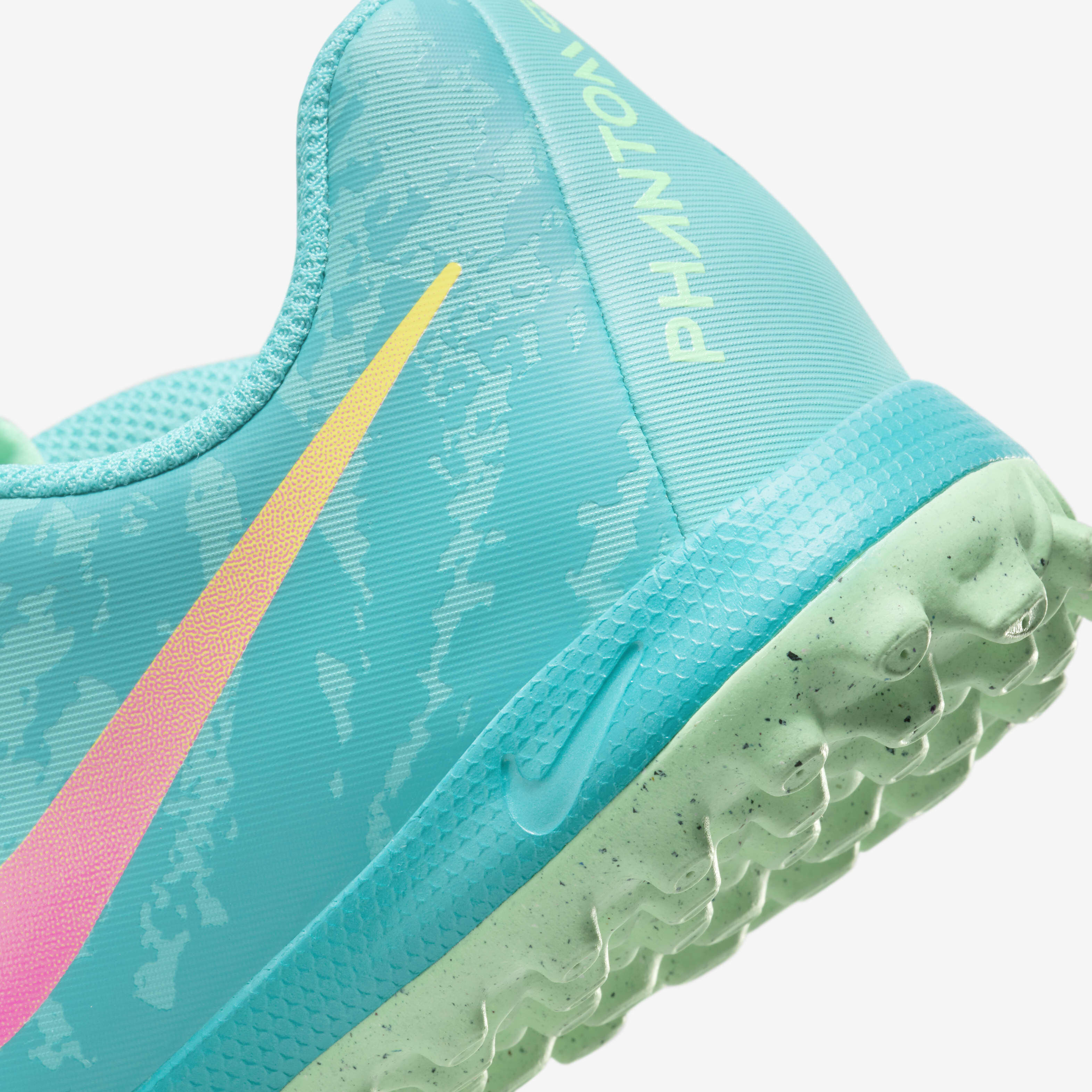 نايكي جونيور فانتوم GX 2 أكاديمي LV8 image number 7