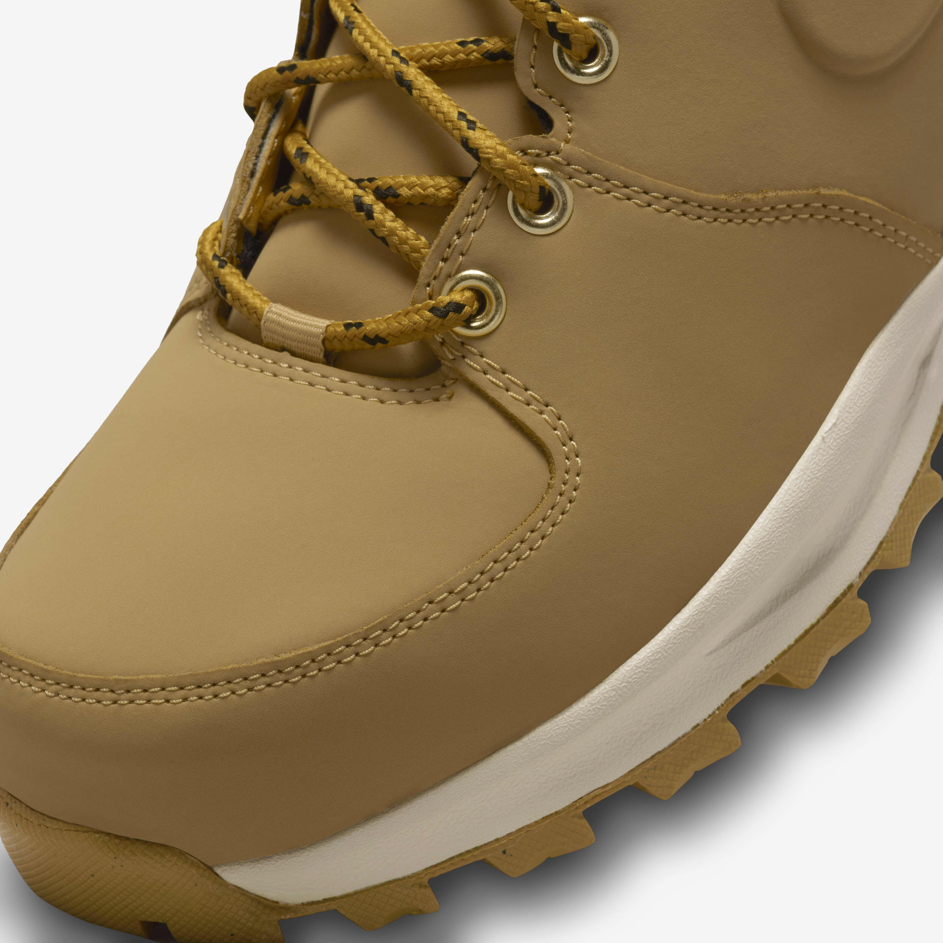 Nike manoa boots waterproof 2025