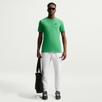 Nike Sportswear Club