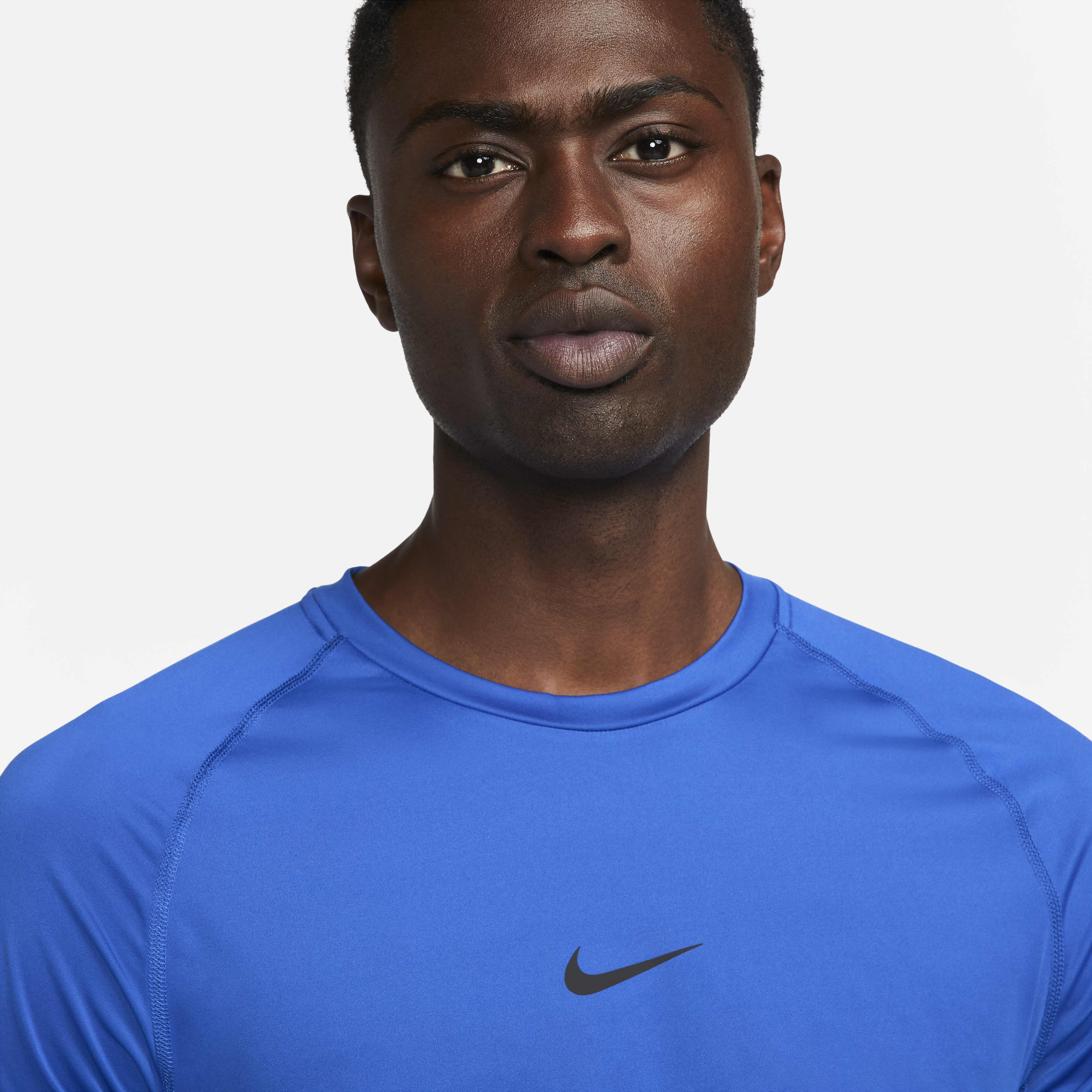 Nike Pro image number 2