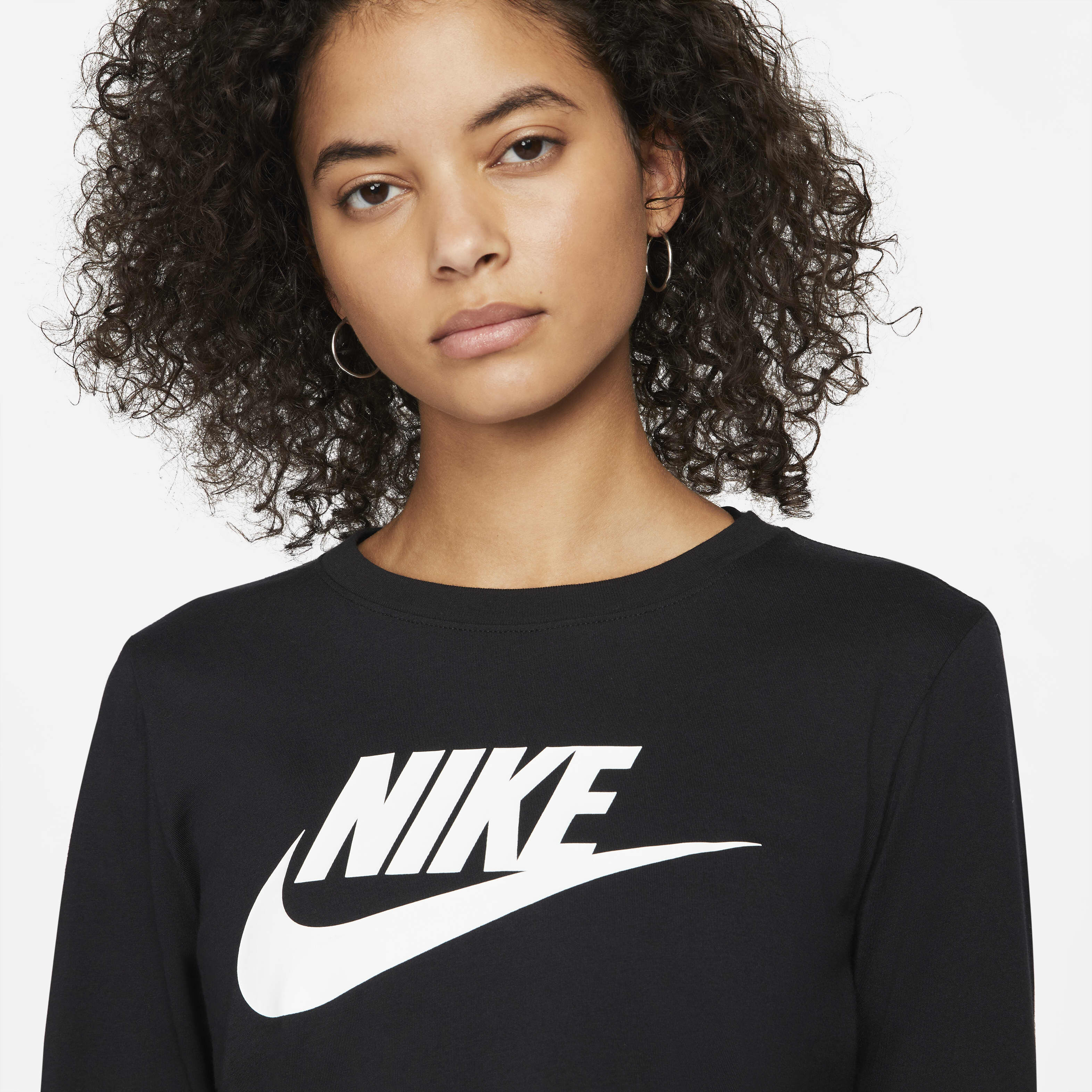 Nike women's long sleeve sweatshirt clearance