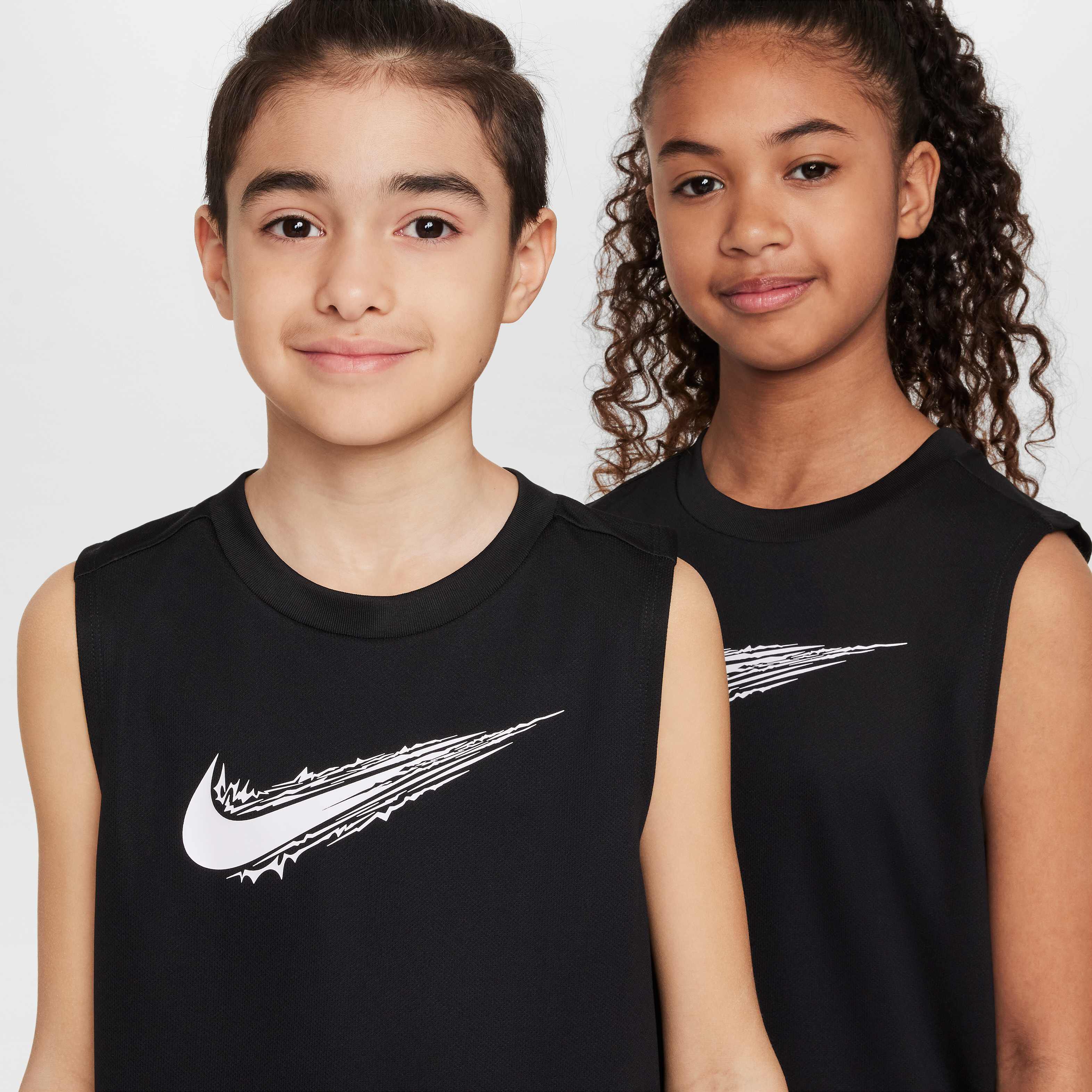 نايكي مالتي image number 2