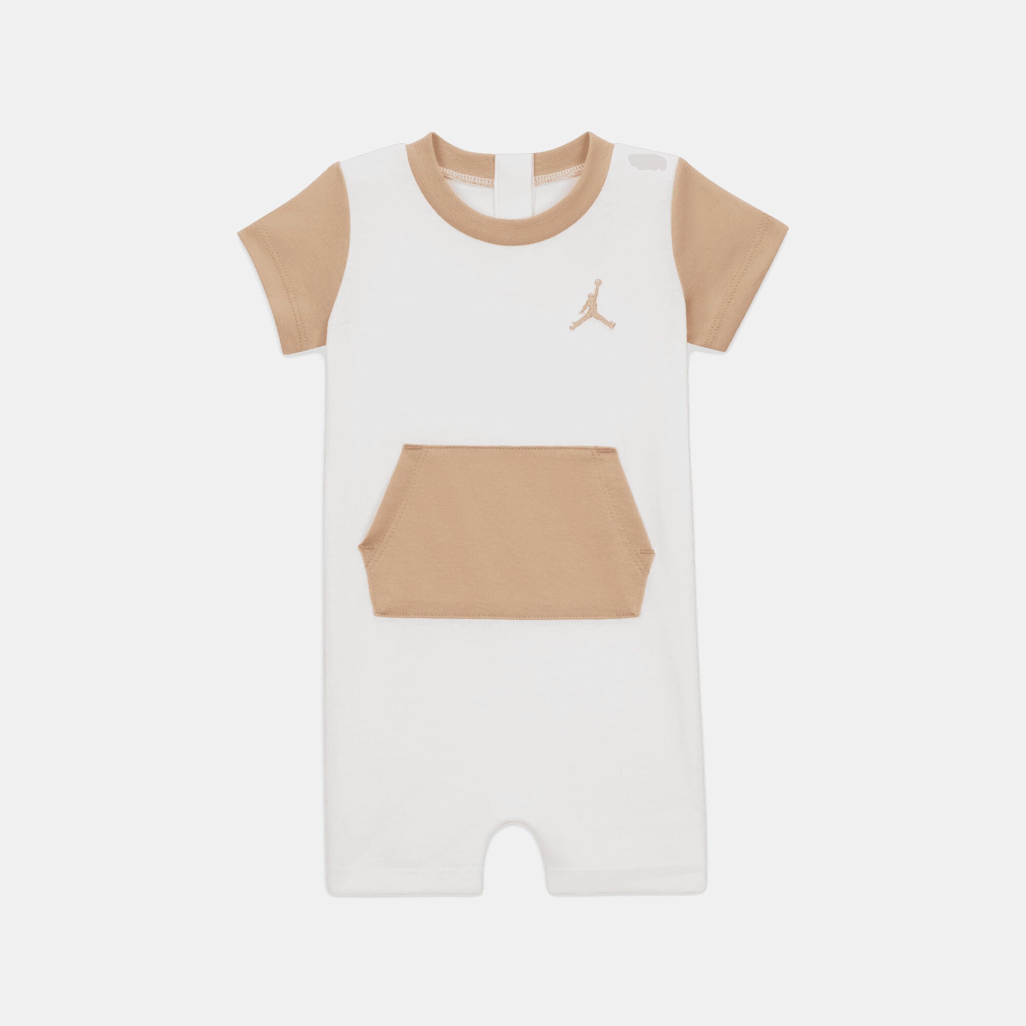 Jordan Brooklyn Essentials image number 0