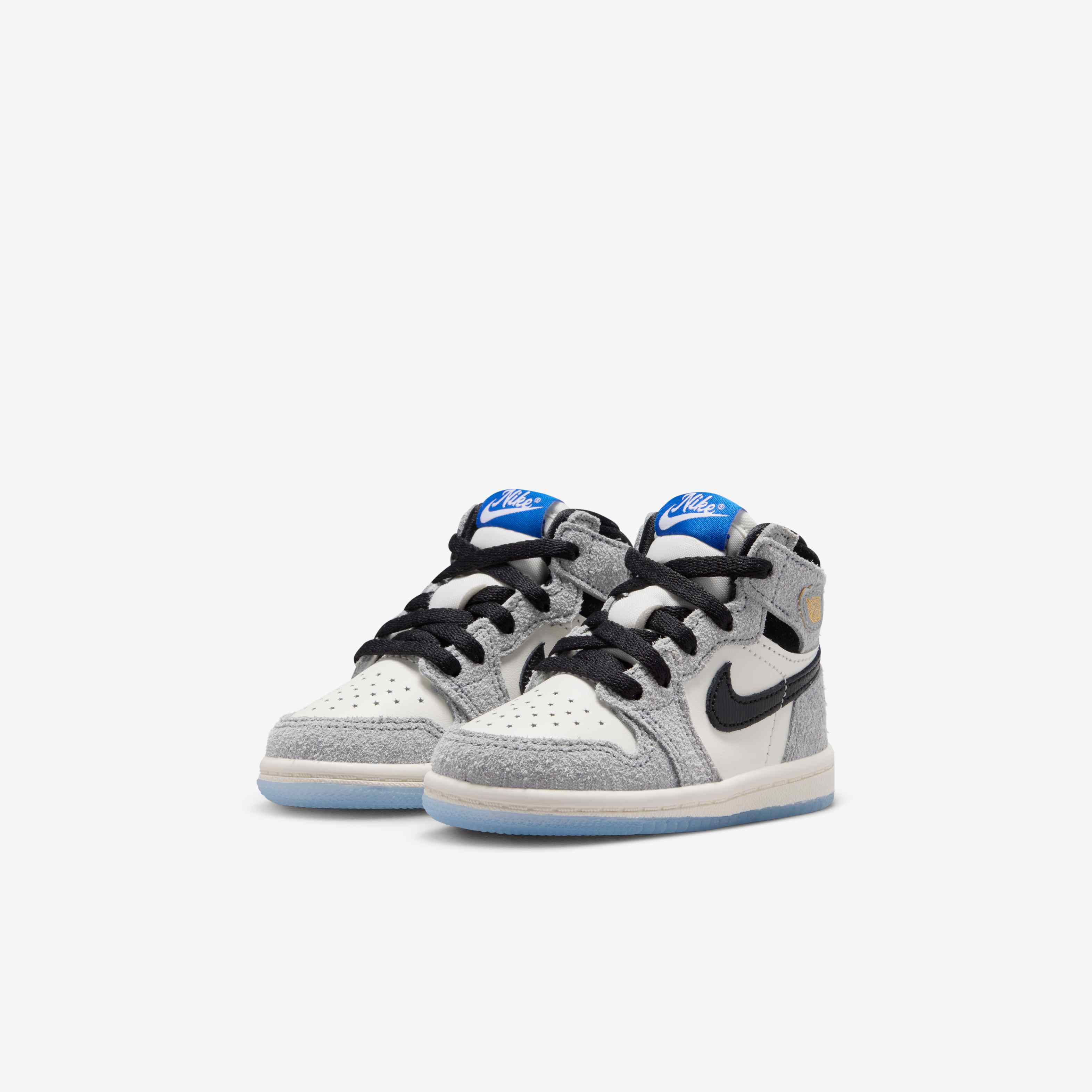 Jordan 1 Retro High OG 'UNC Reimagined' image number 4