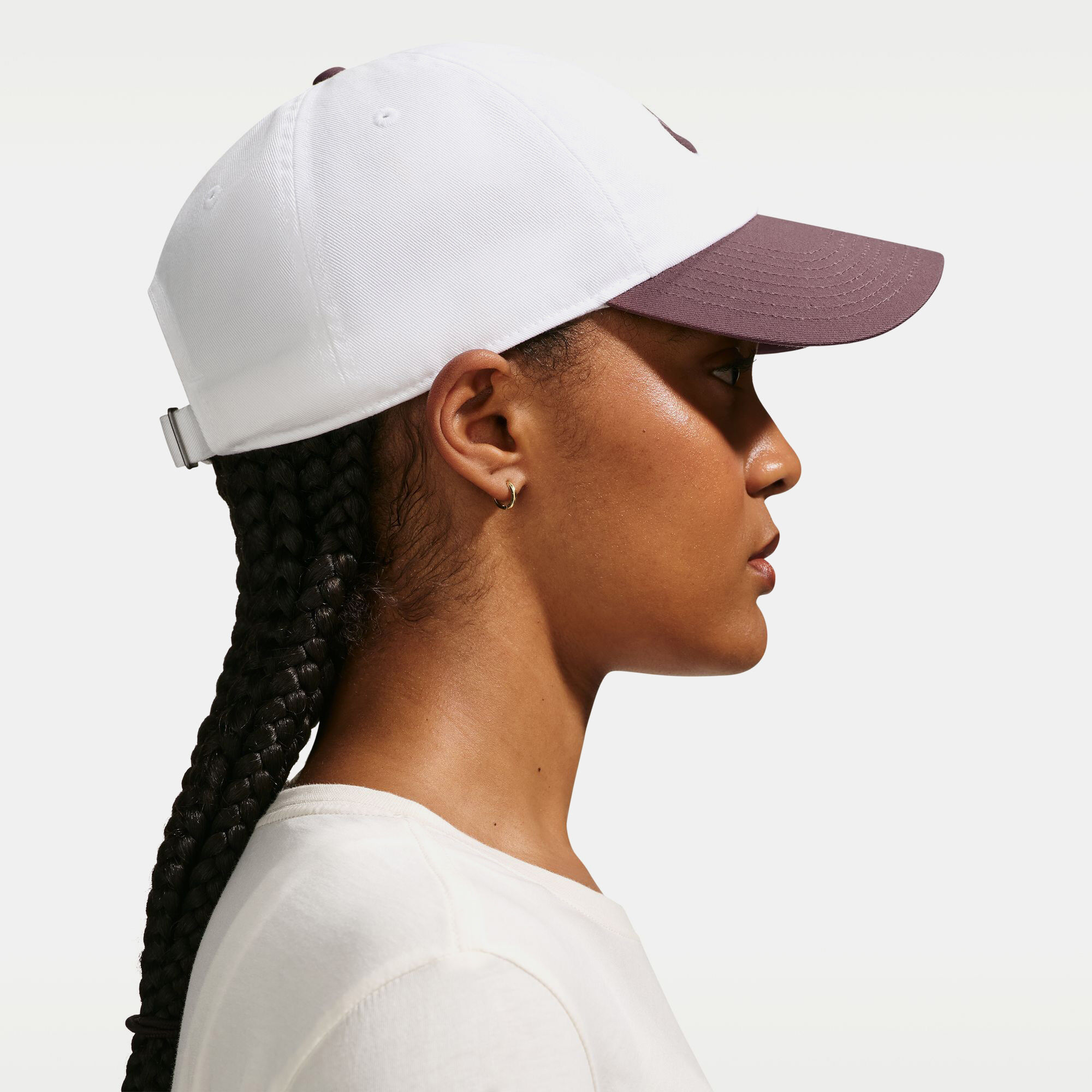 Nike Club image number 5