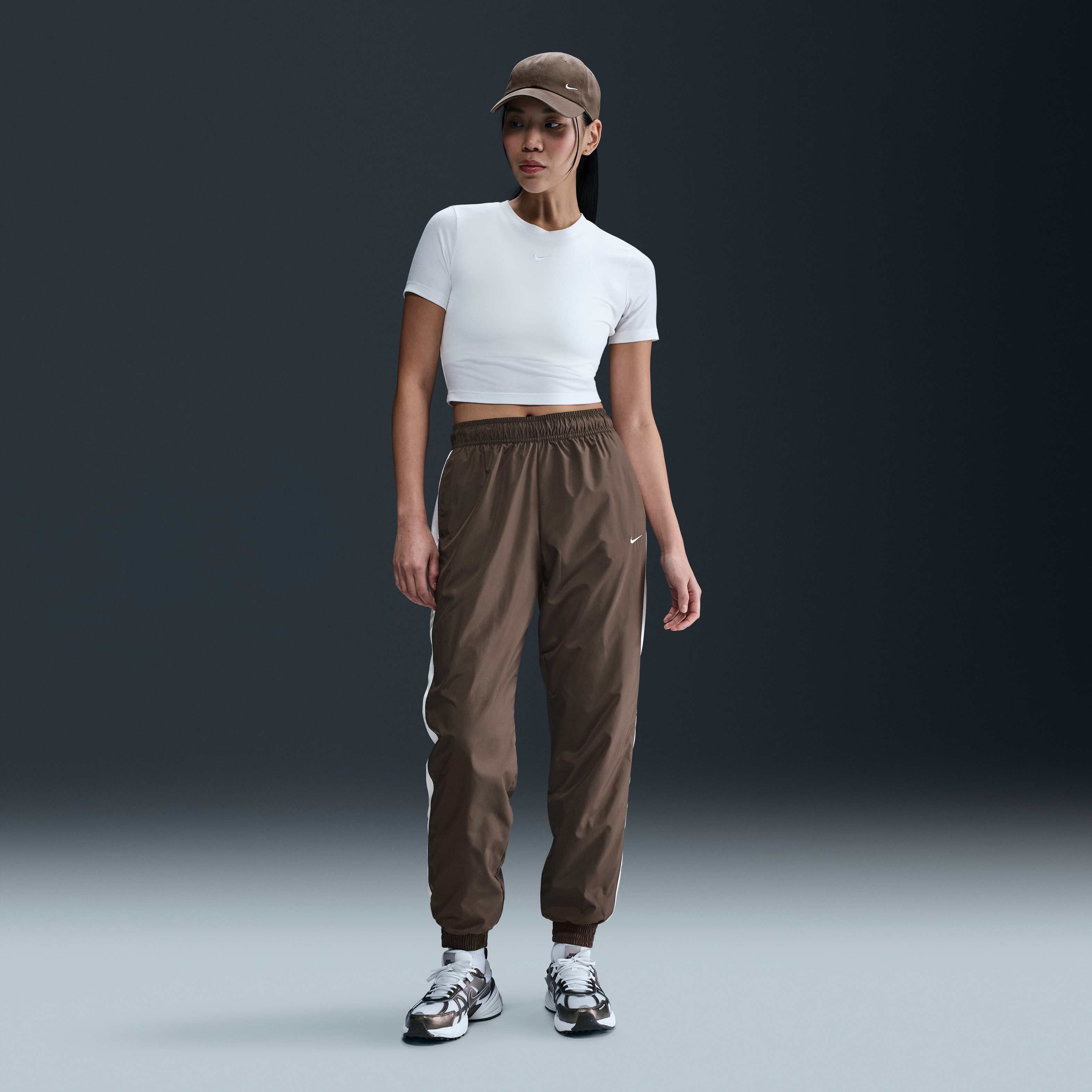 Nike Sportswear Classic Wovens image number 0