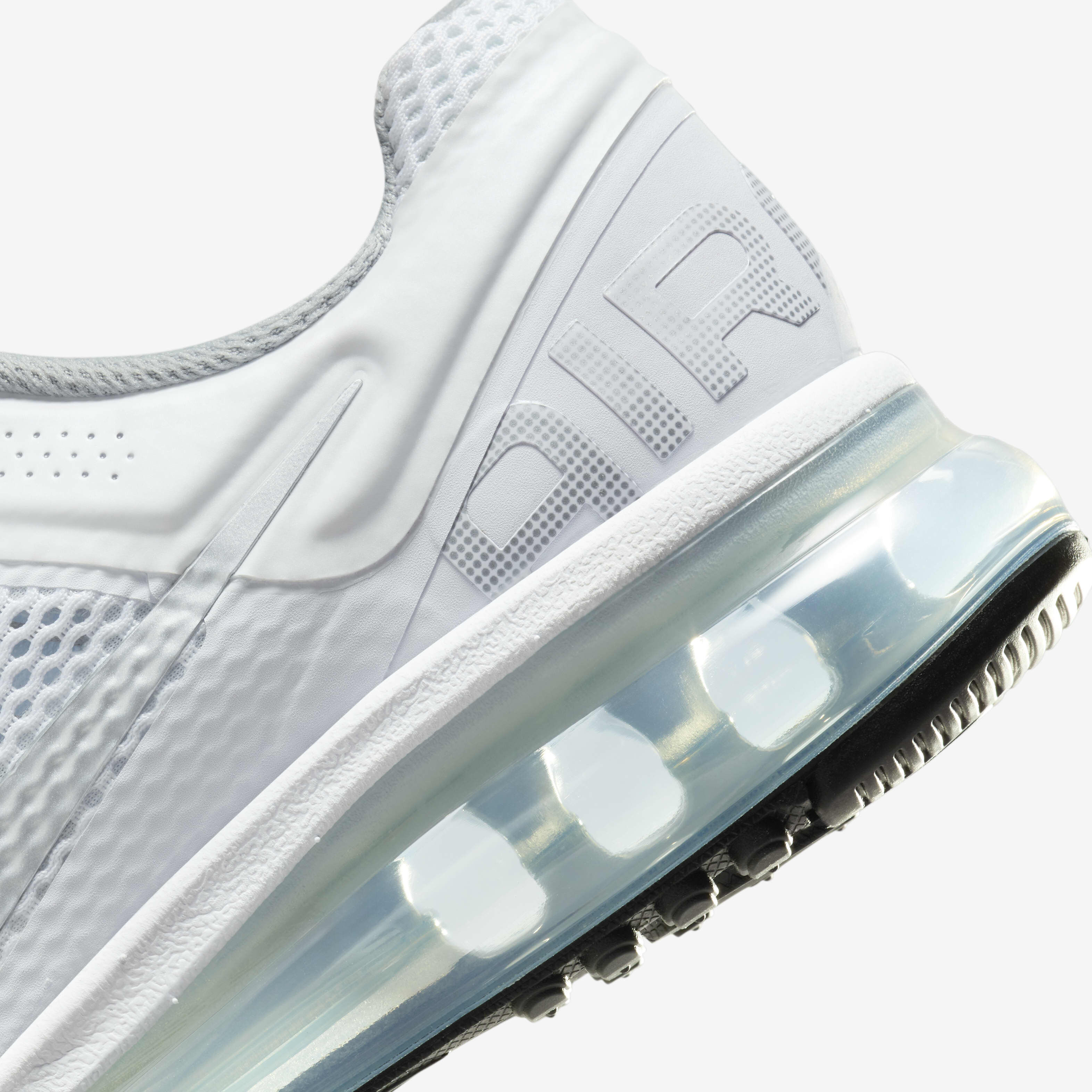 ★Nike★AIR MAX 2013 White llic Silver★送料・関税込★ Nike Air Max 2013 White Metallic Slver Men's - HF4884-100 - US