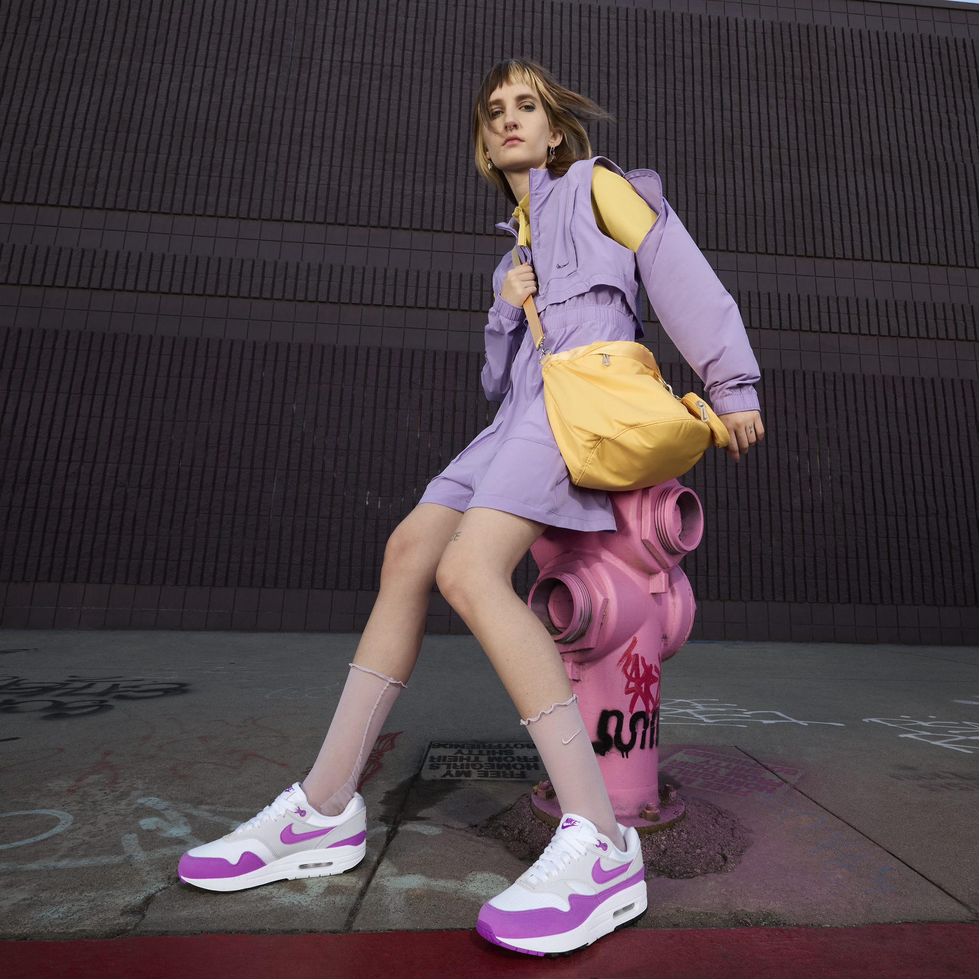 Air shop max costume