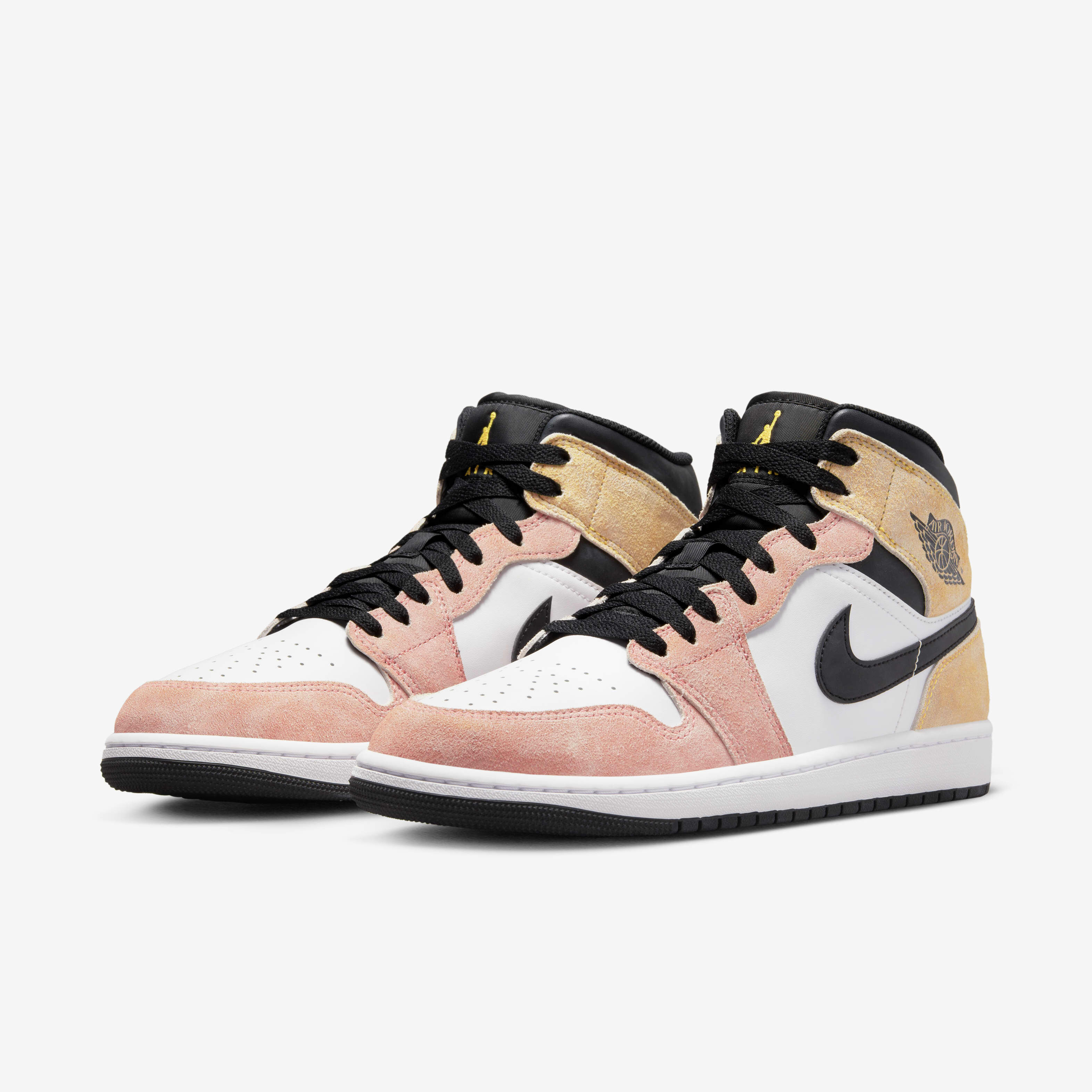 Air Jordan 1 Mid SE image number 4