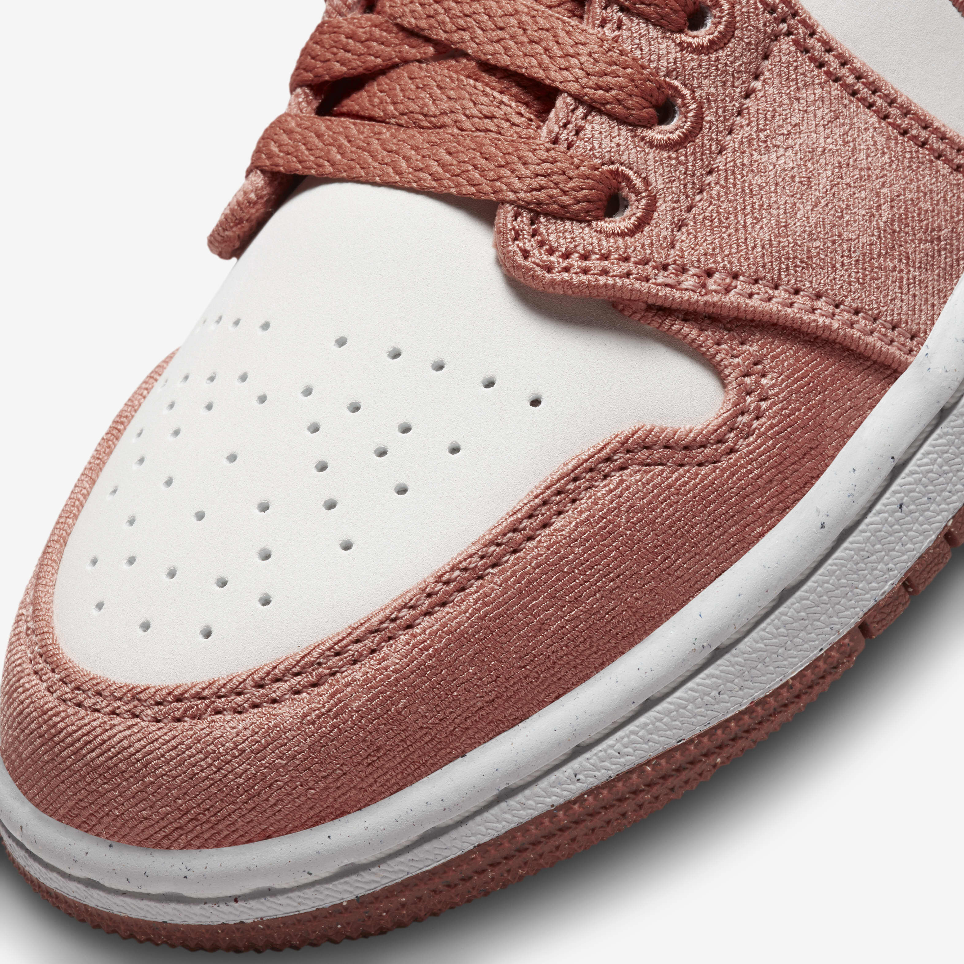 Air Jordan 1 Low SE image number 6