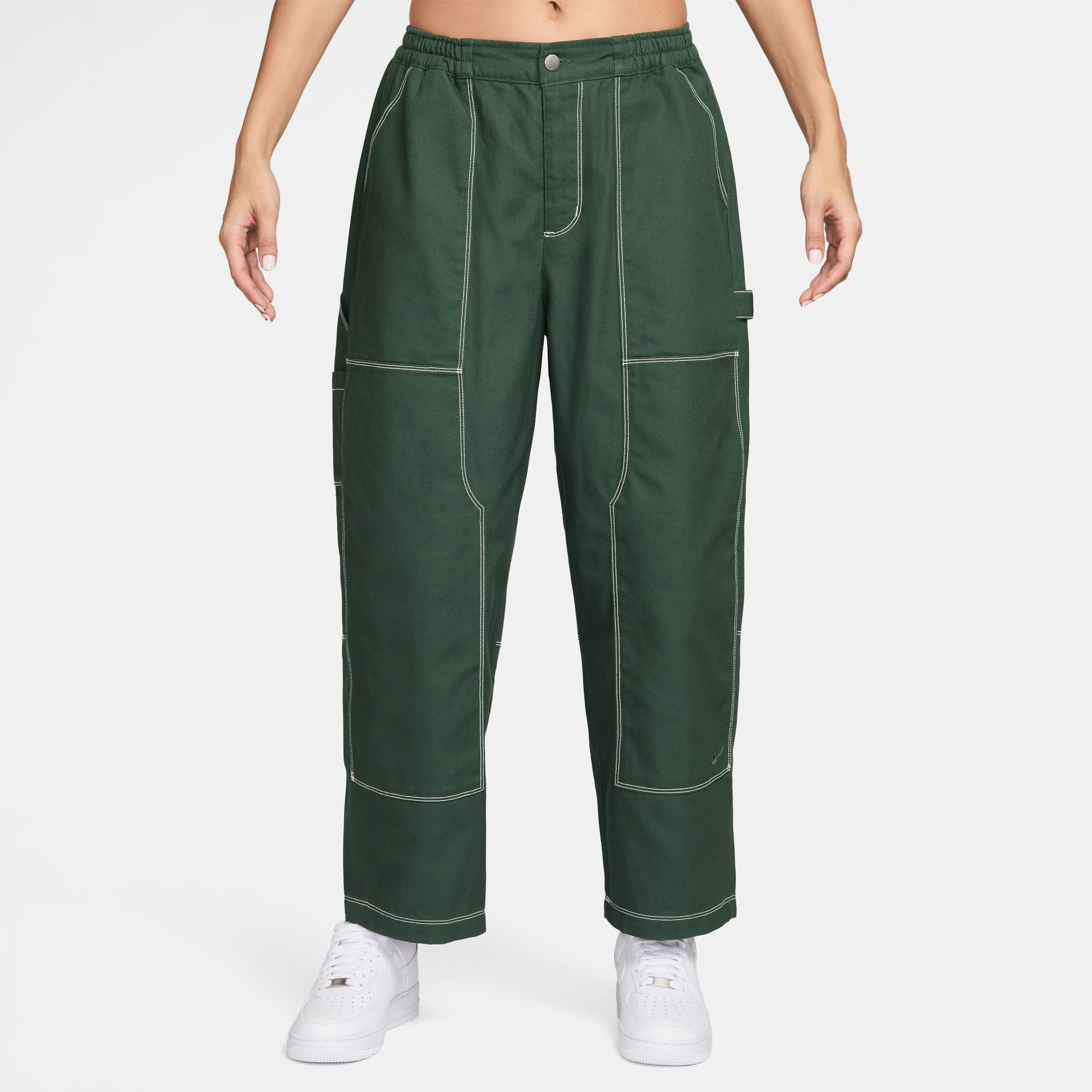 نايكي سبورتسوير image number 0