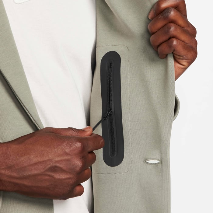 Nike Sportswear Tech Fleece Re-Imagined image number 8 Nike Sportswear Tech Fleece Re-Imagined image number 8