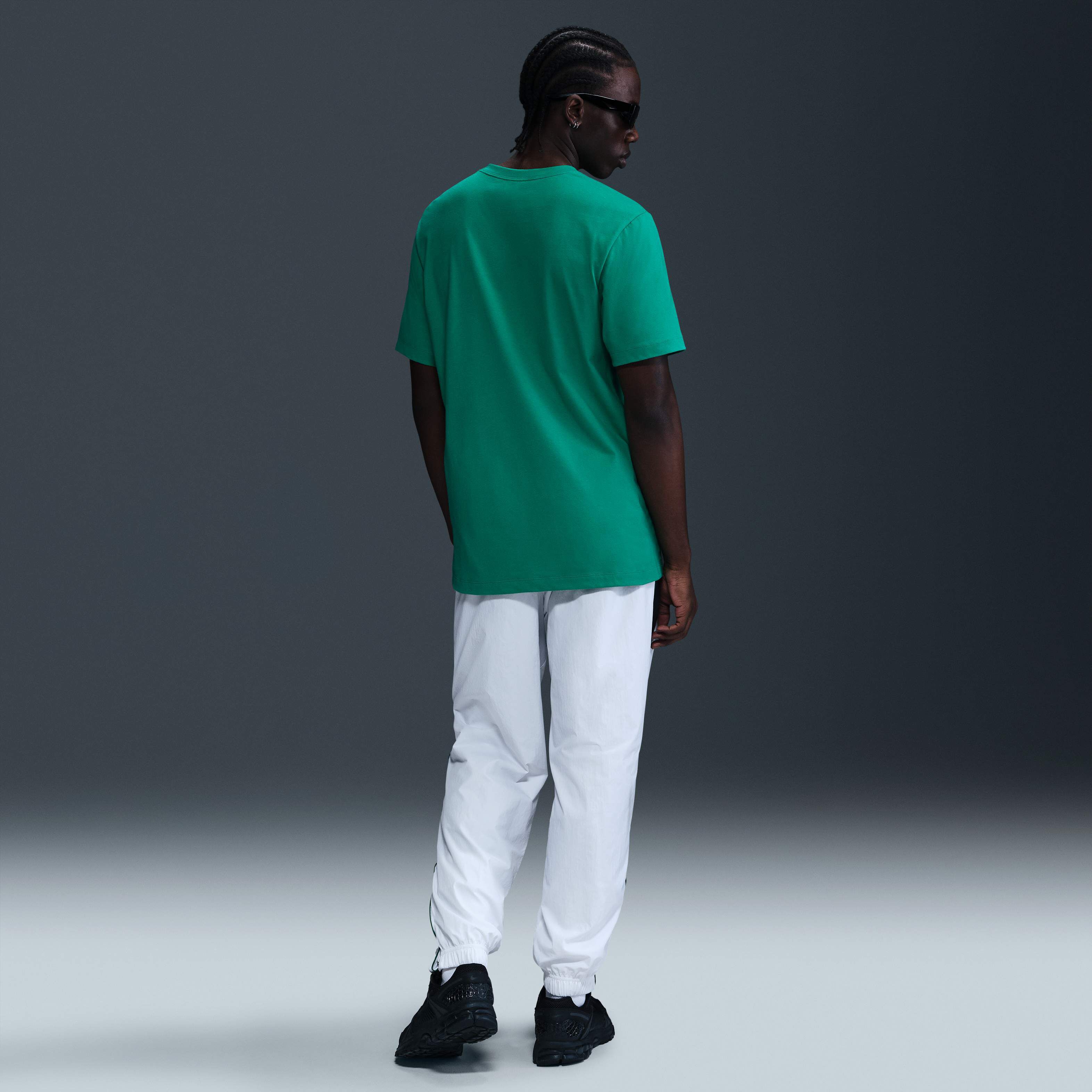 Nike Sportswear Swoosh image number 4