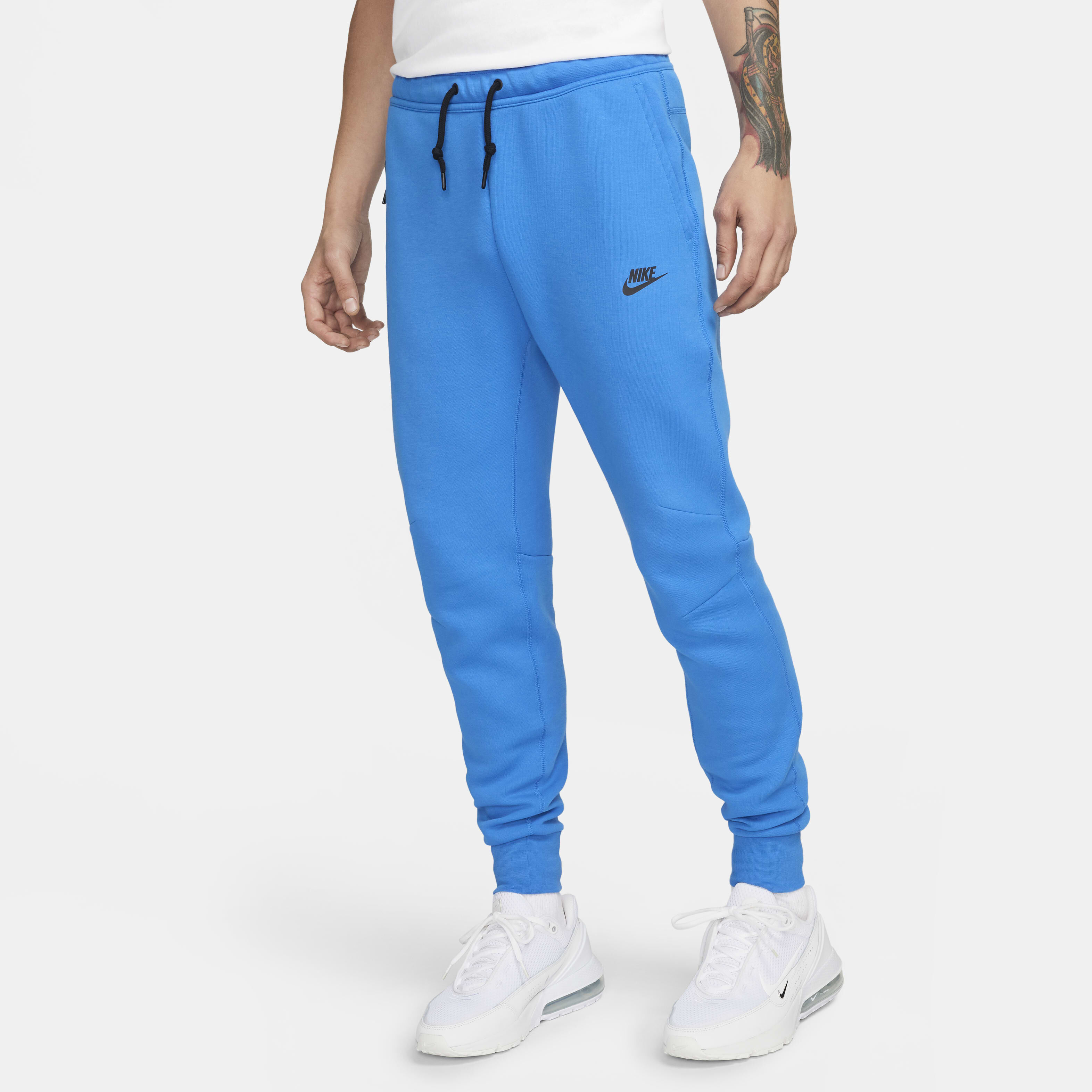 Buy Nike Sportswear Tech Fleece Men s Joggers Nike Saudi Official