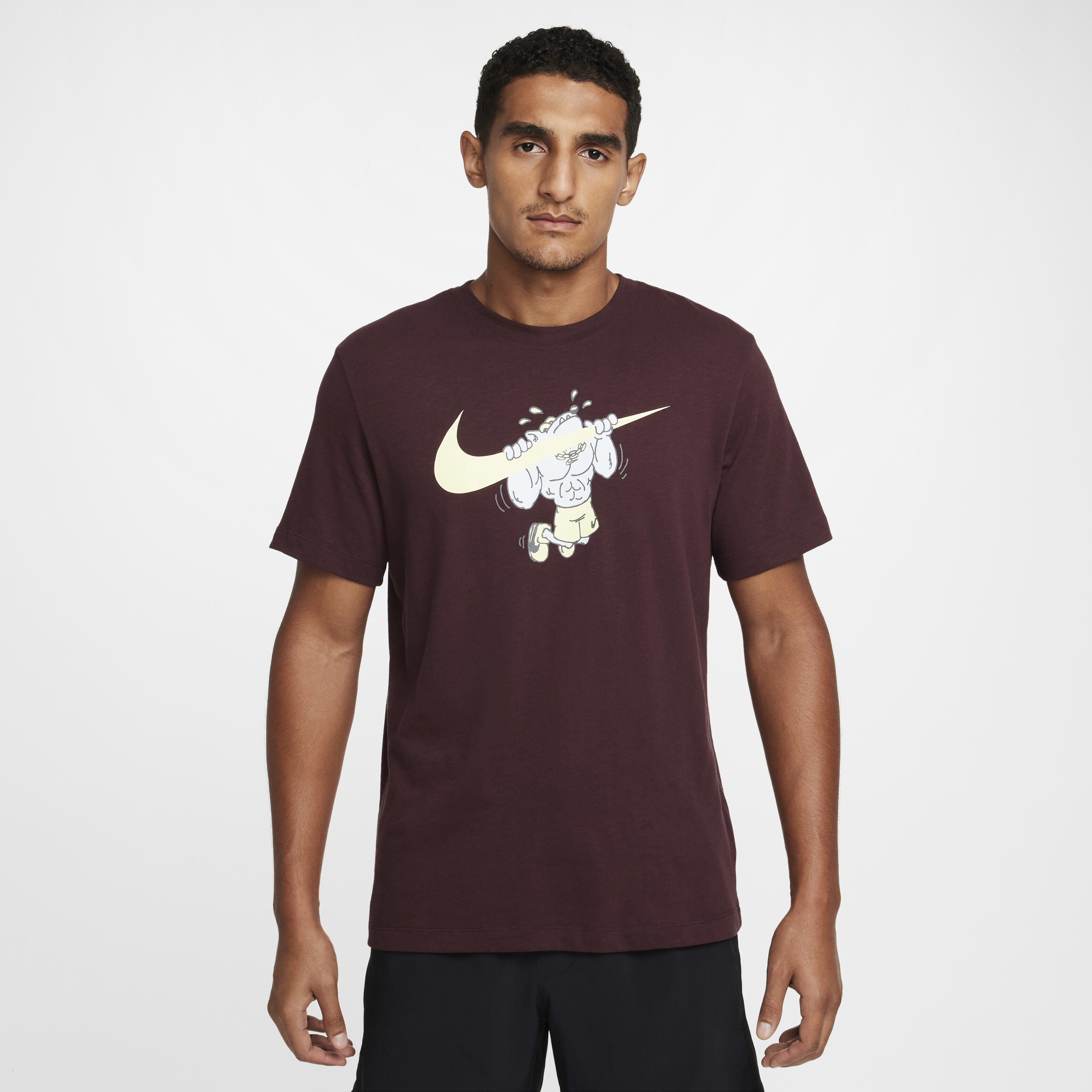 Buy Nike Men's Dri-FIT Fitness T-Shirt - Burgundy Crush @ Nike Saudi