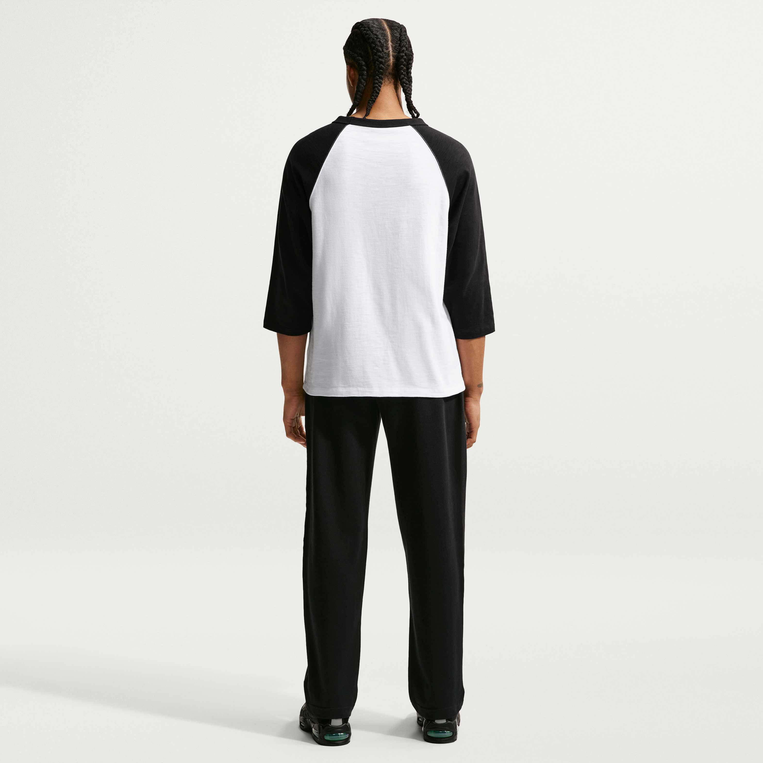 Nike Sportswear Club image number 4