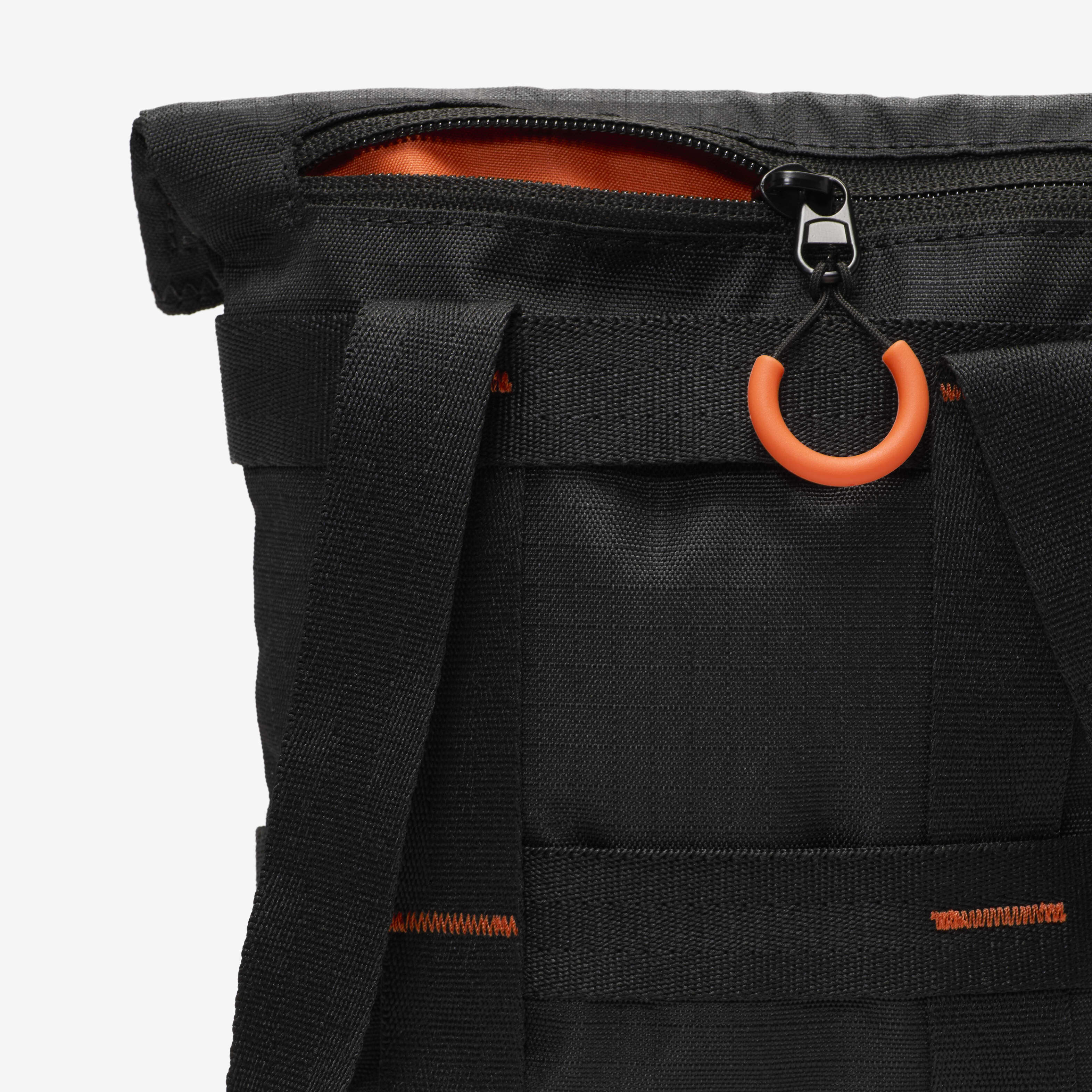 نايكي سبورتسوير image number 7