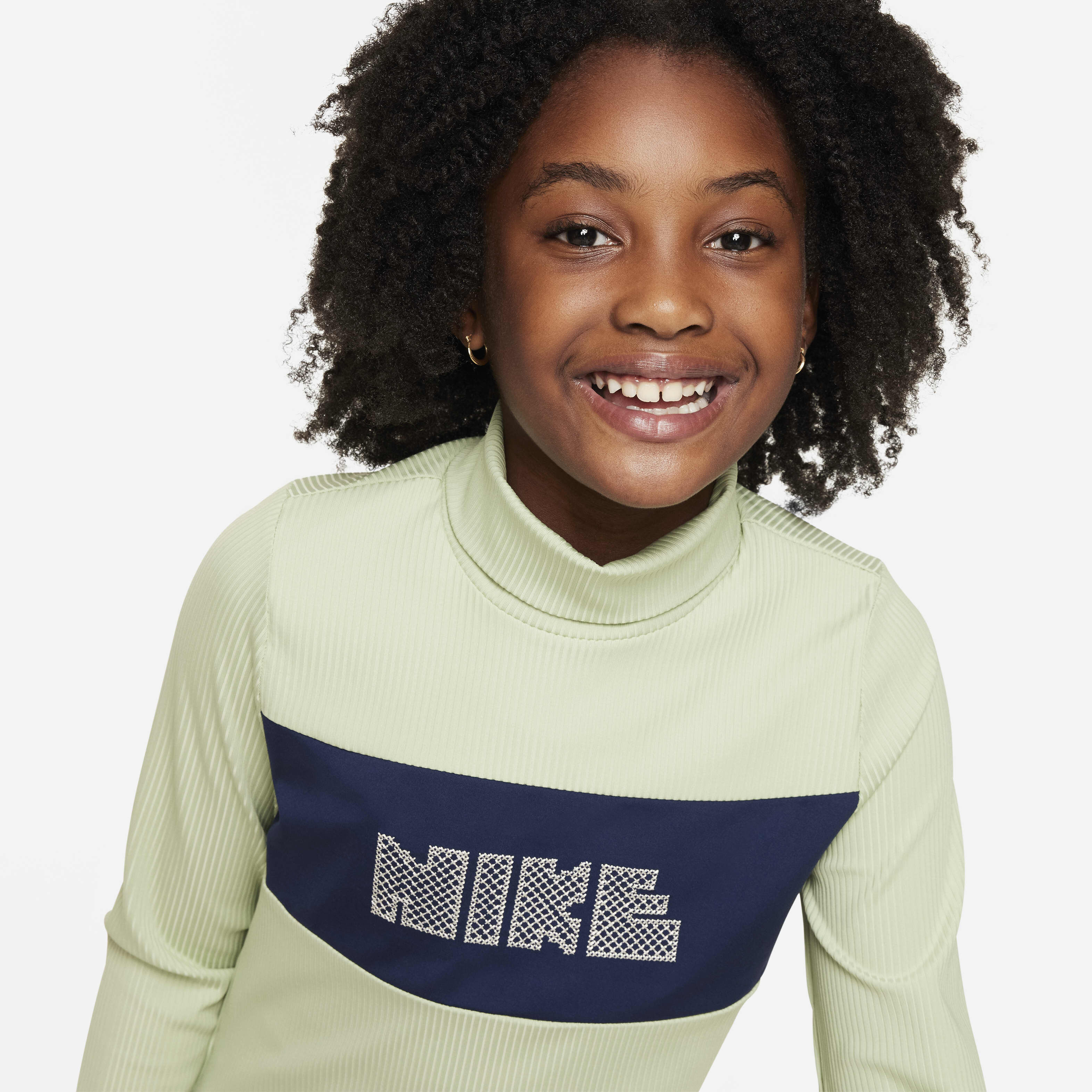 نايكي سبورتسوير image number 2