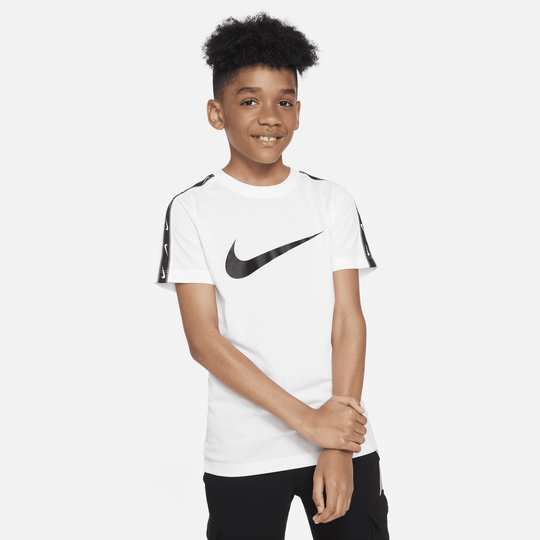 Nike sales sportswear repeat
