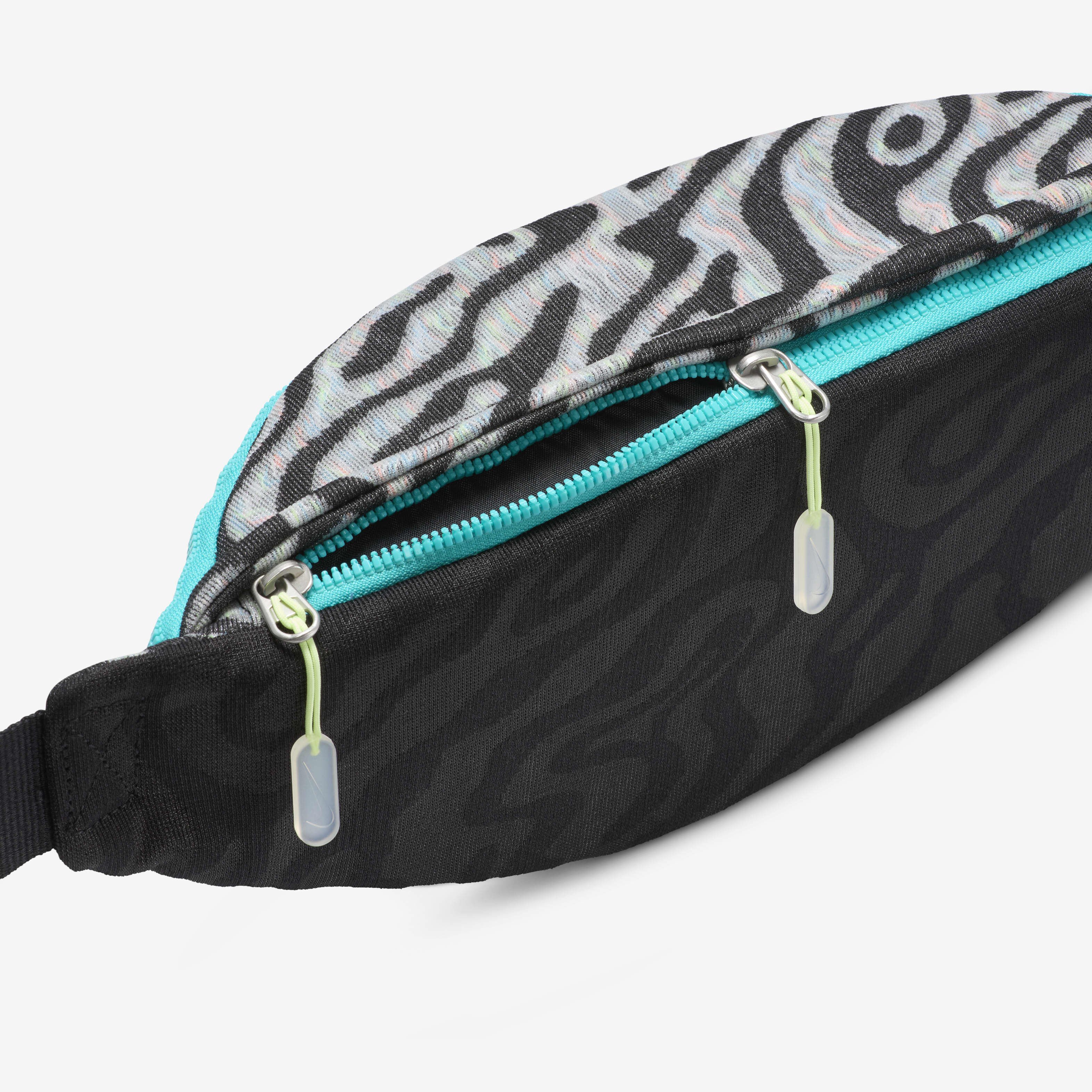 نايكي هيرتدج image number 5