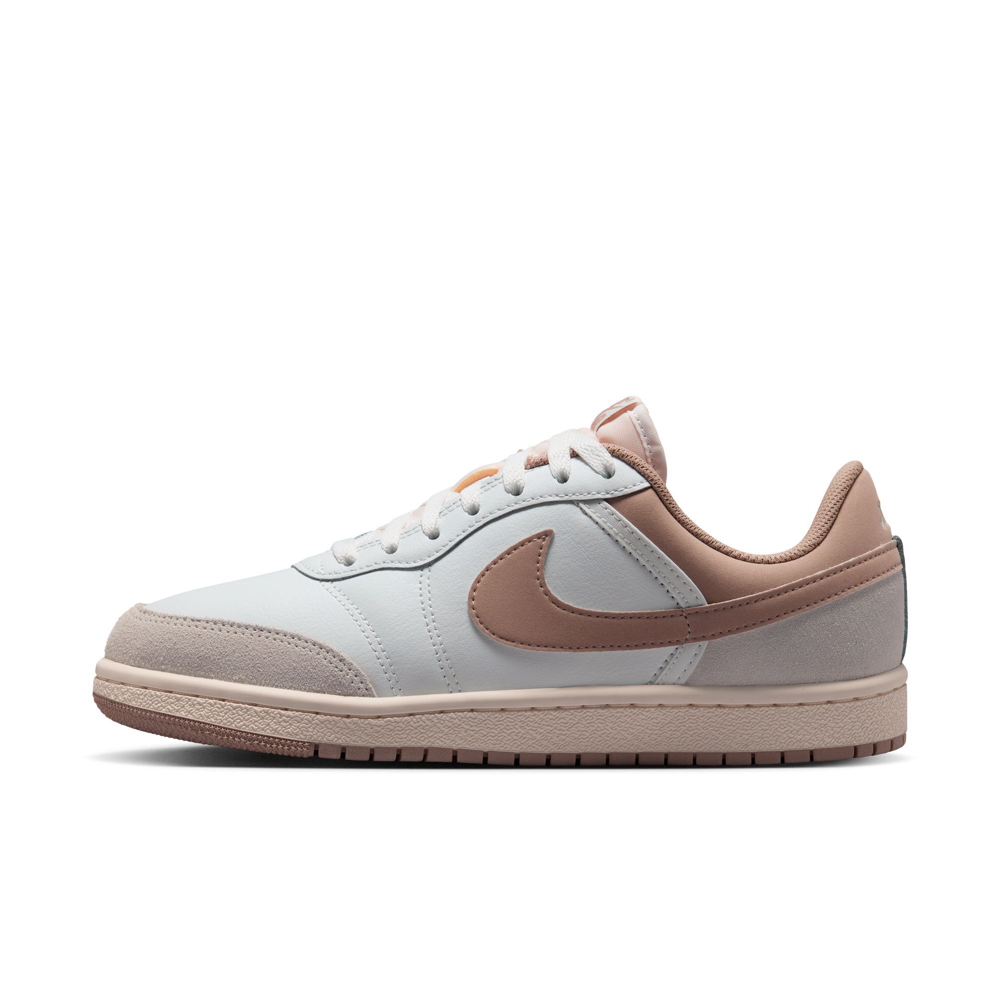 Air Jordan Skyline Low image number 0