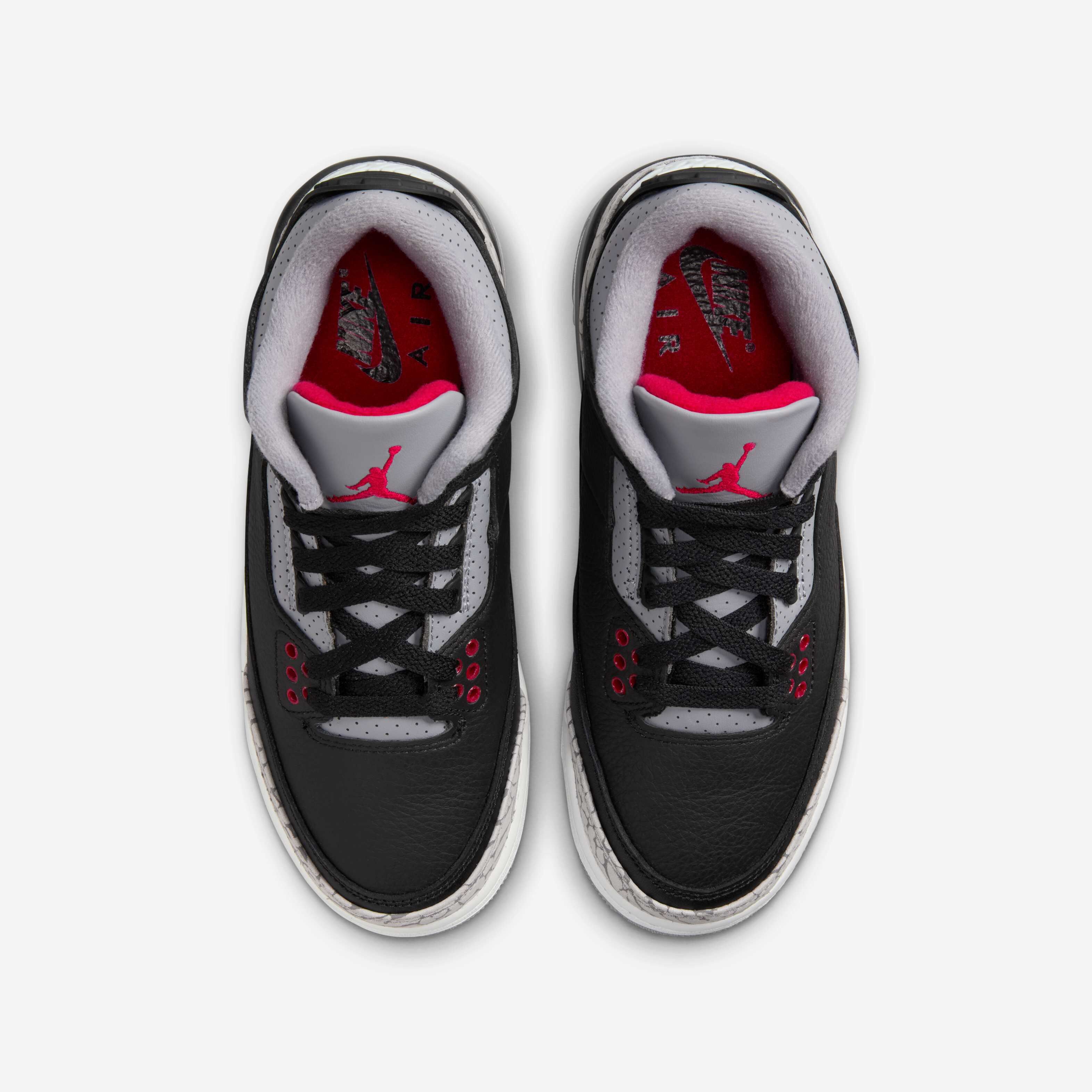 Air Jordan 3 Retro 'Medium Olive' image number 3