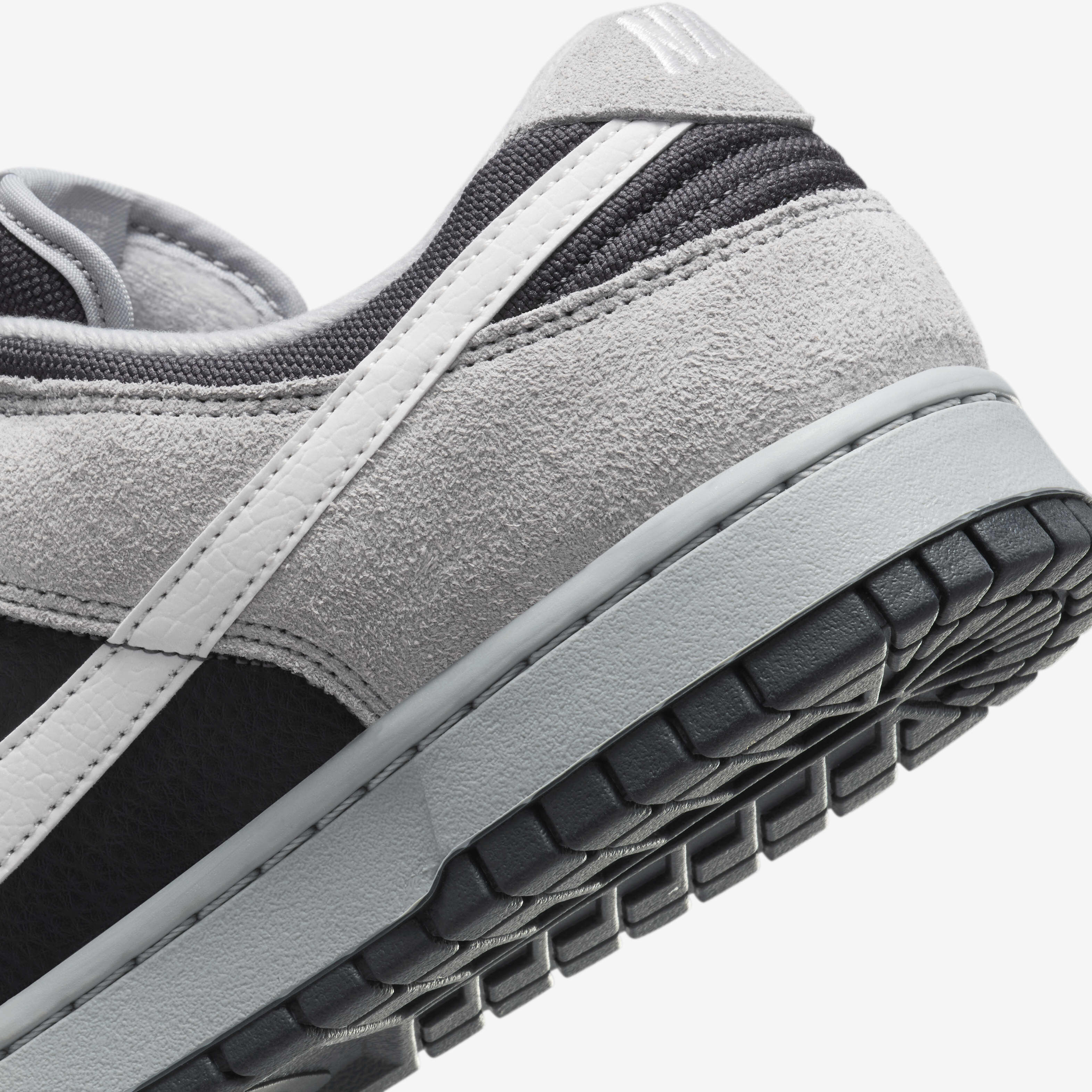 Nike Dunk Low image number 7