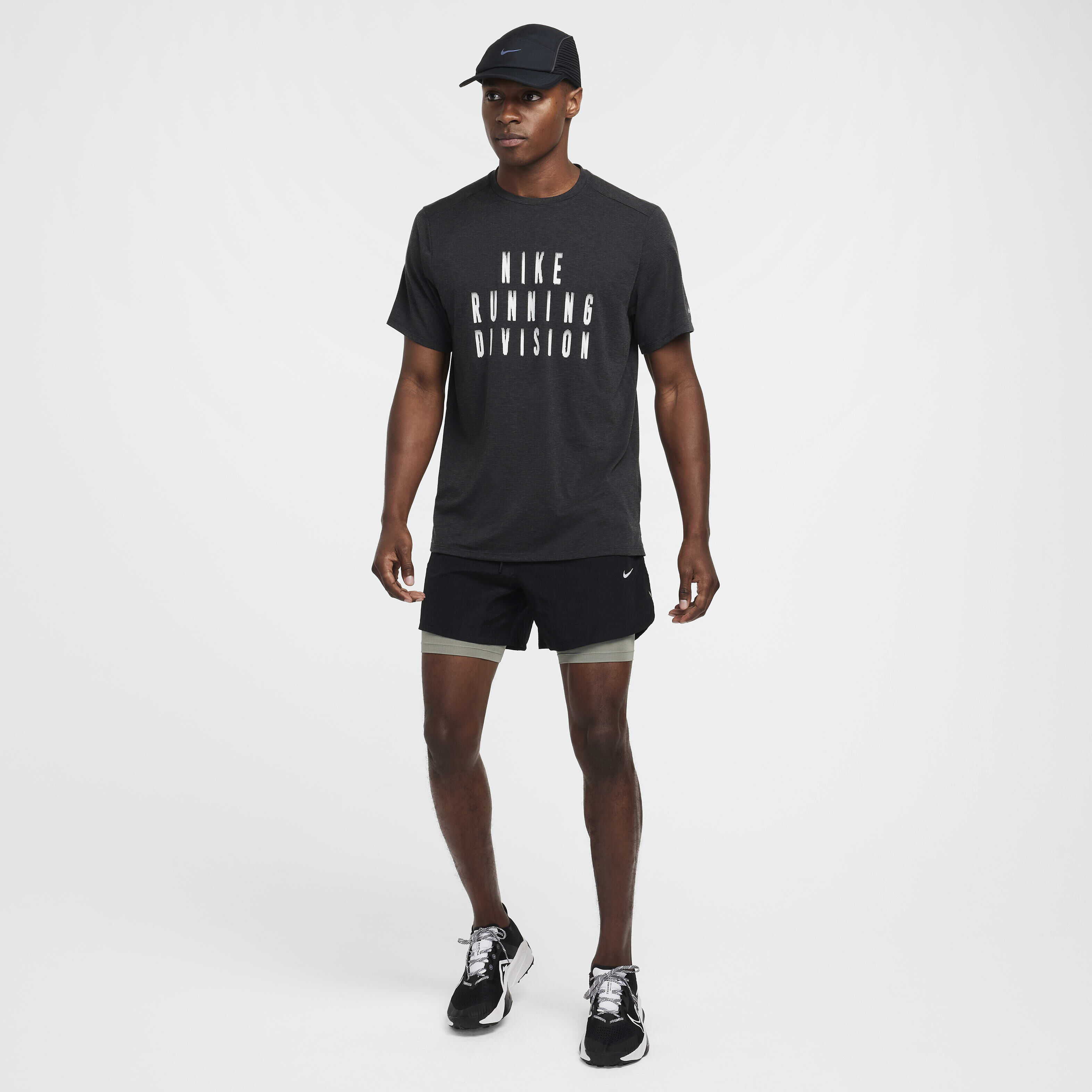 Nike Rise 365 Running Division image number 6