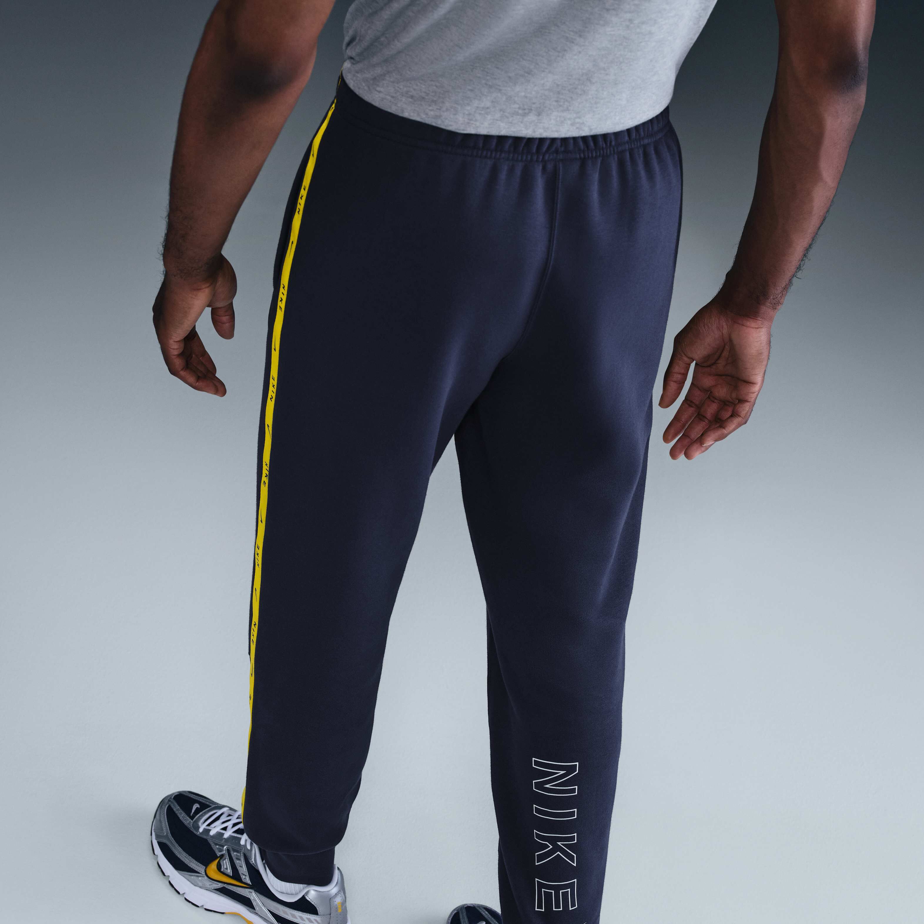 Nike Sportswear City Side image number 2