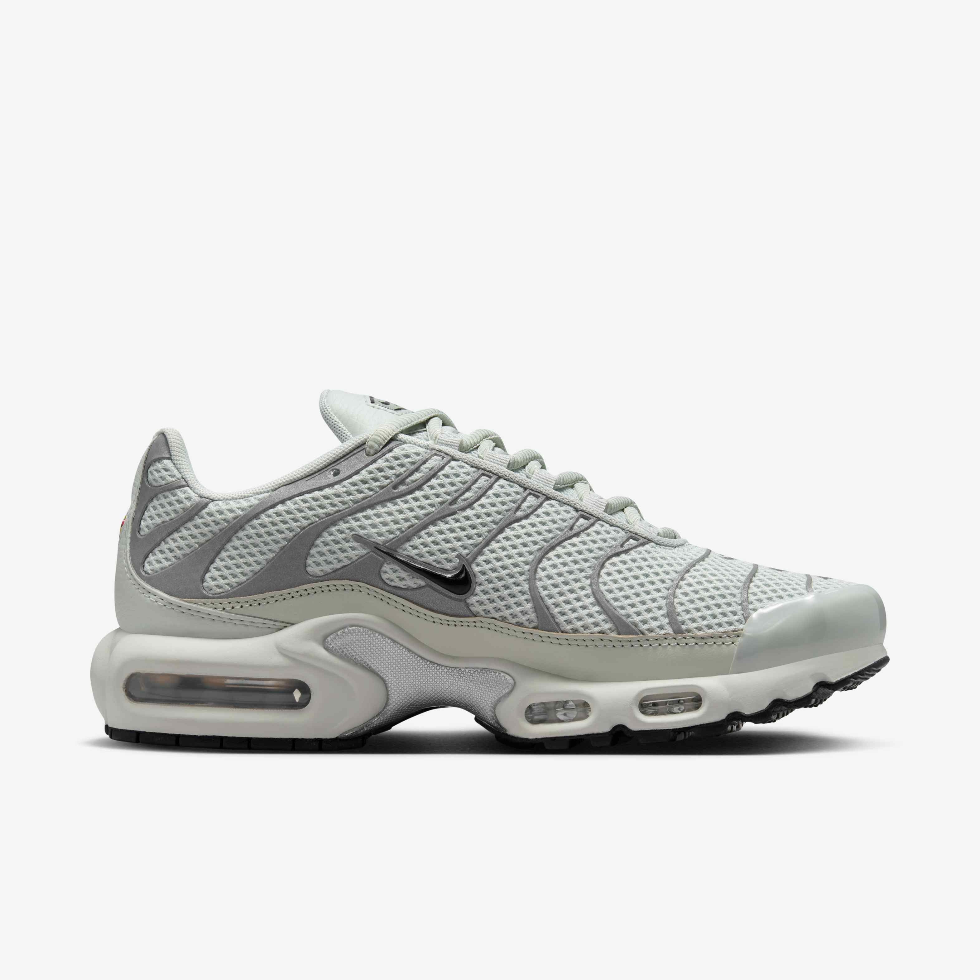 Nike Air Max Plus image number 2