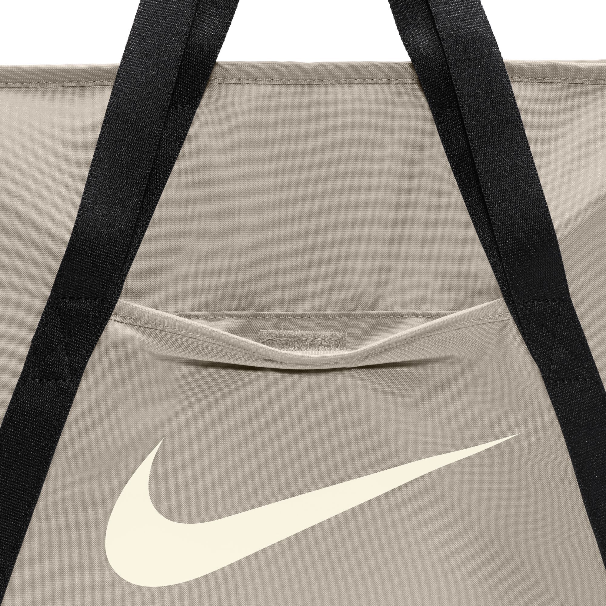 Nike image number 9