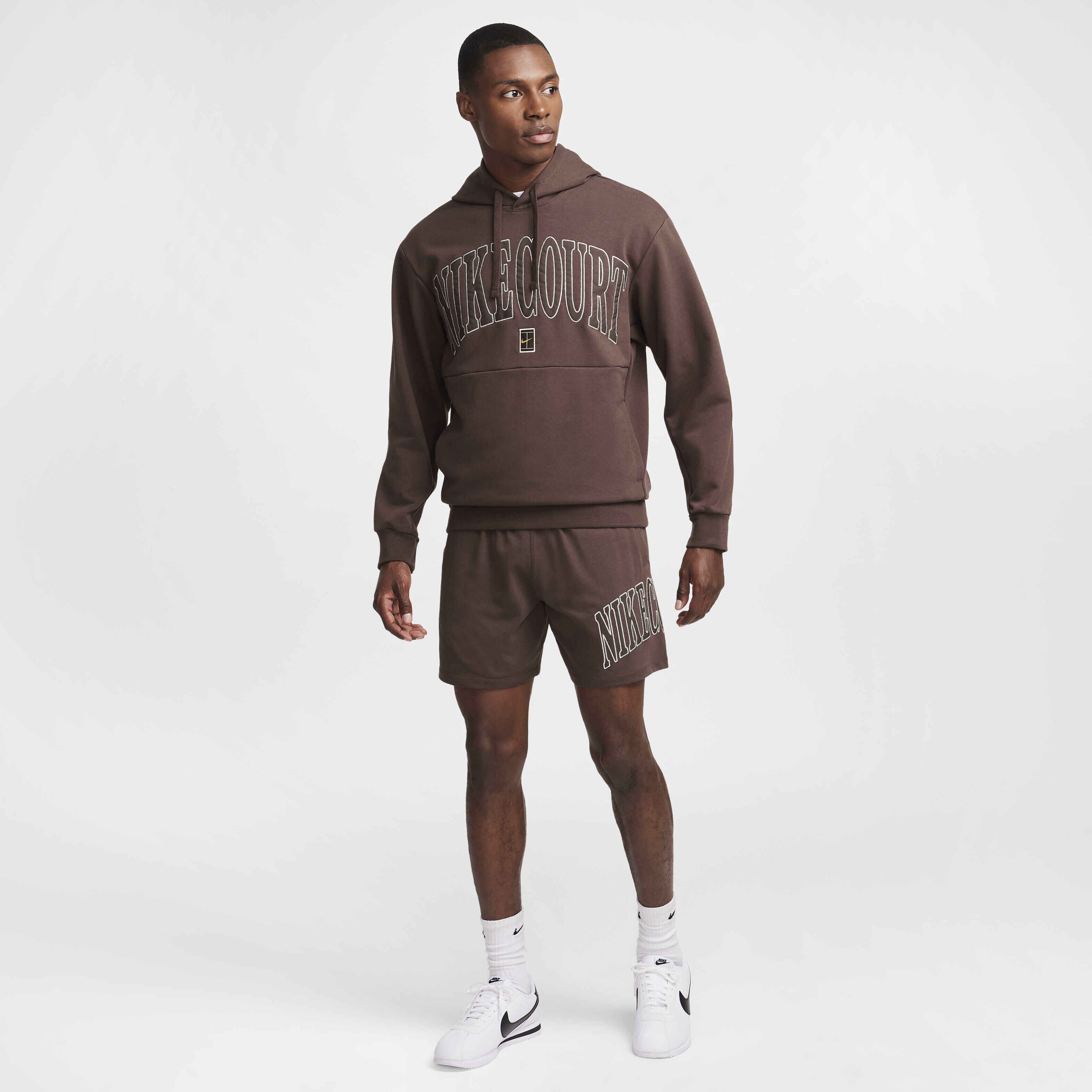 NikeCourt Heritage image number 8