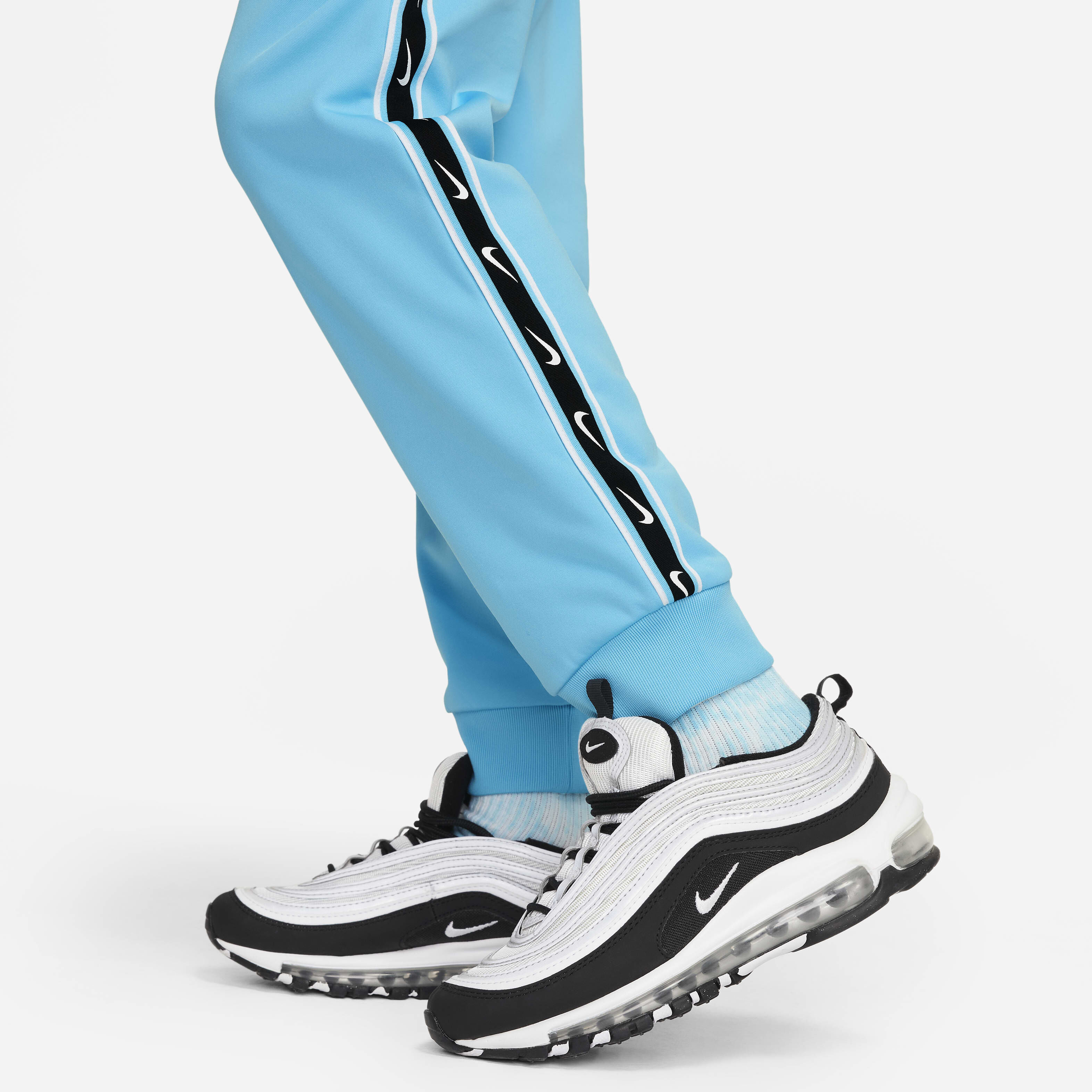 Nike tribute pants boys online