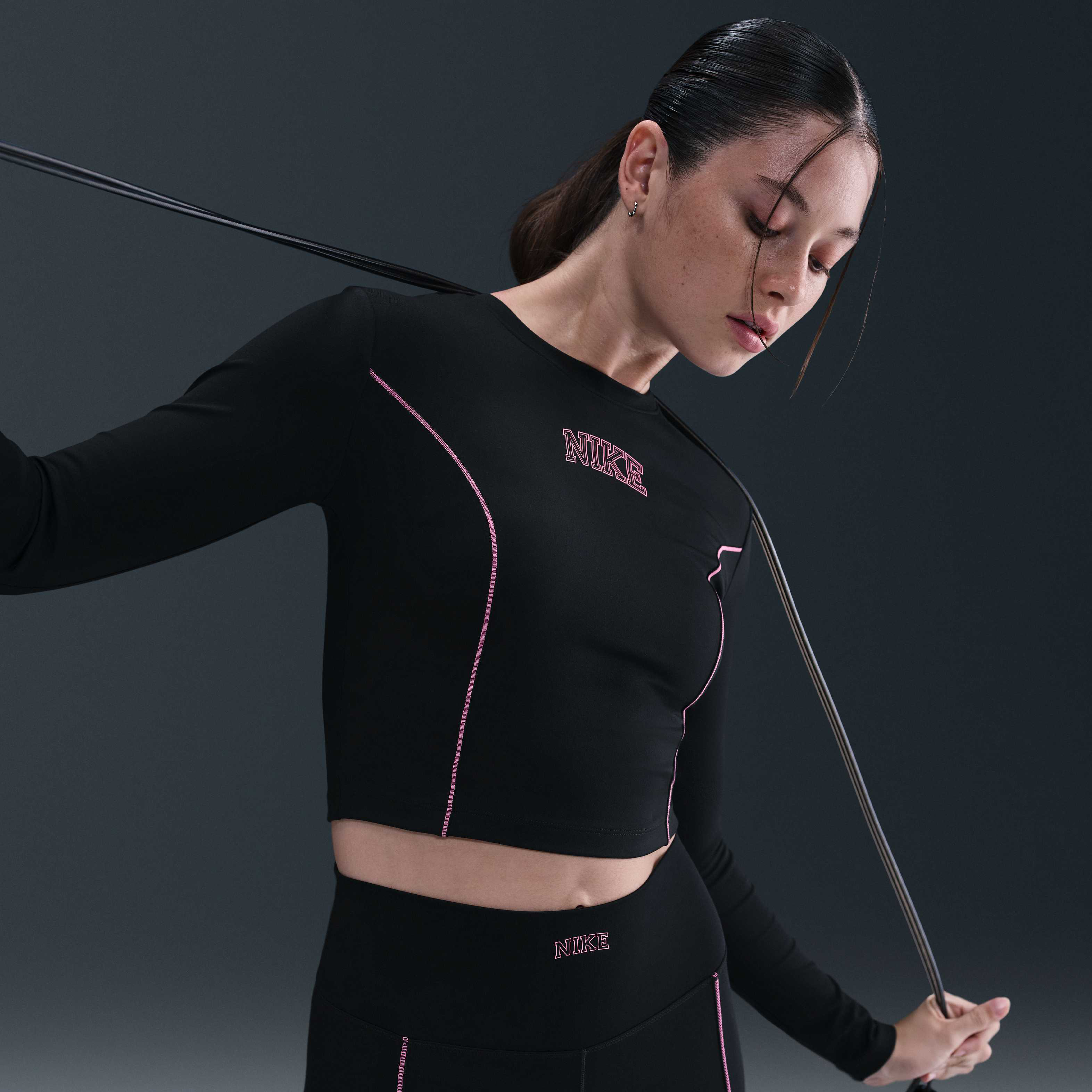 Nike One image number 2