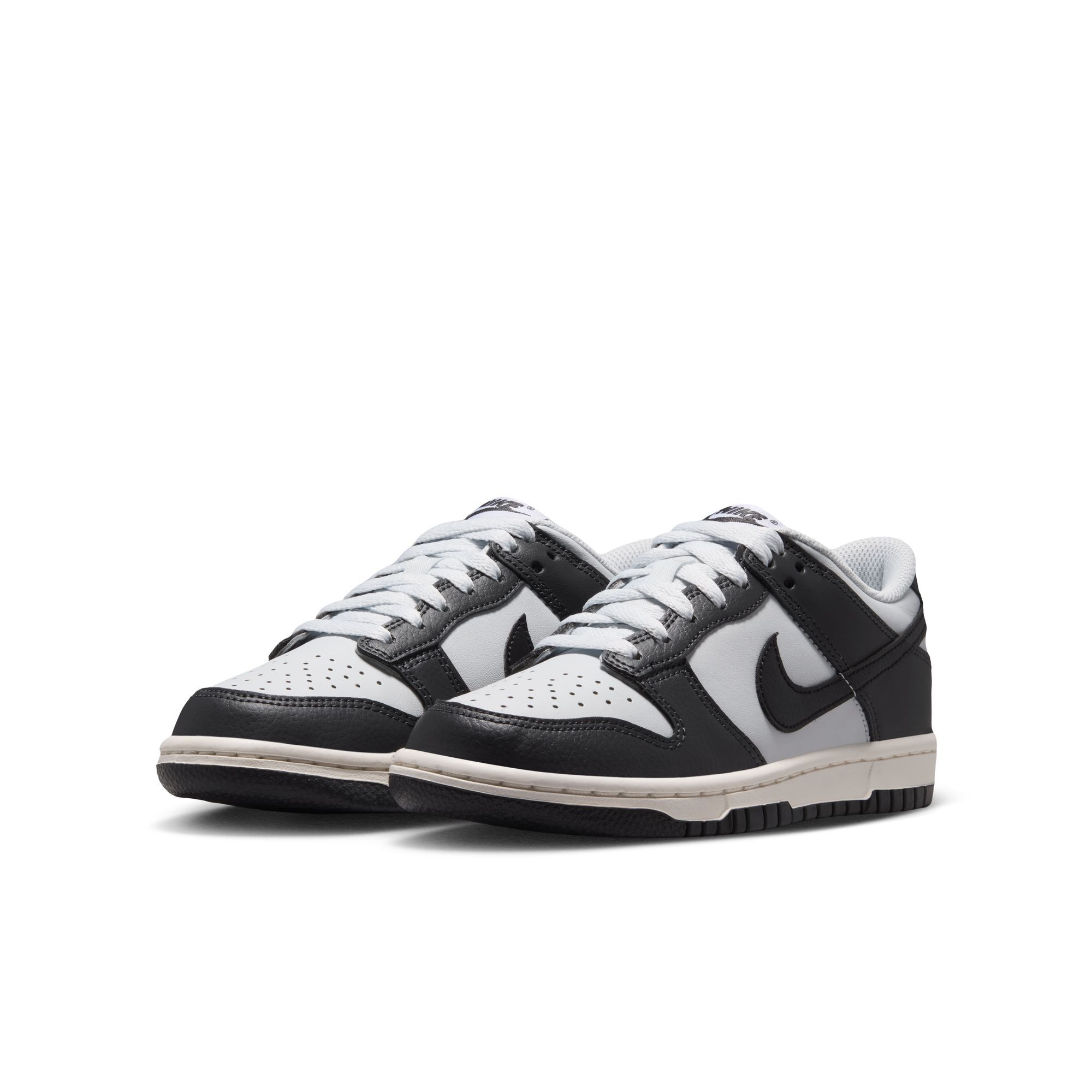 Nike Dunk Low image number 1