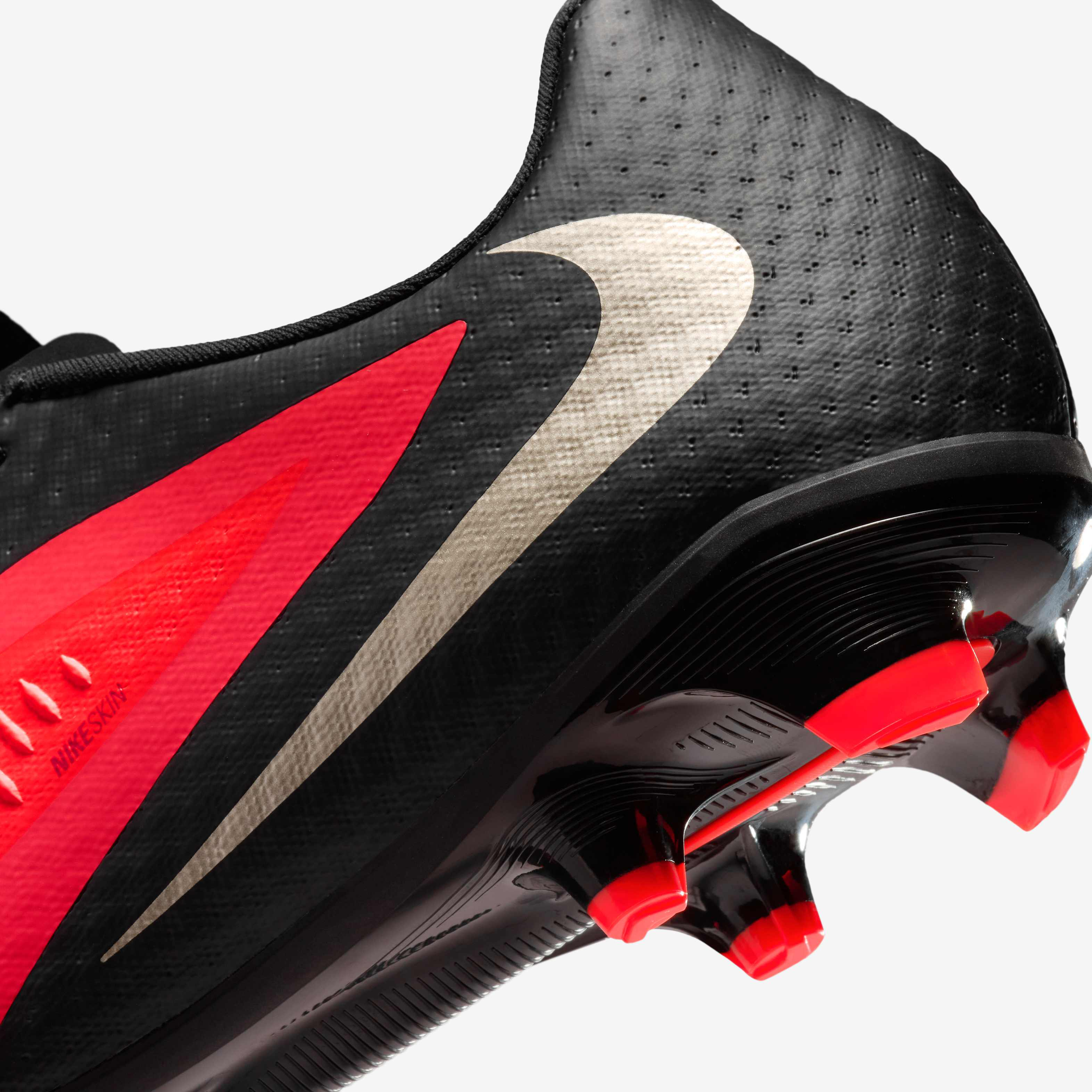 Nike Phantom 6 Low Academy image number 8