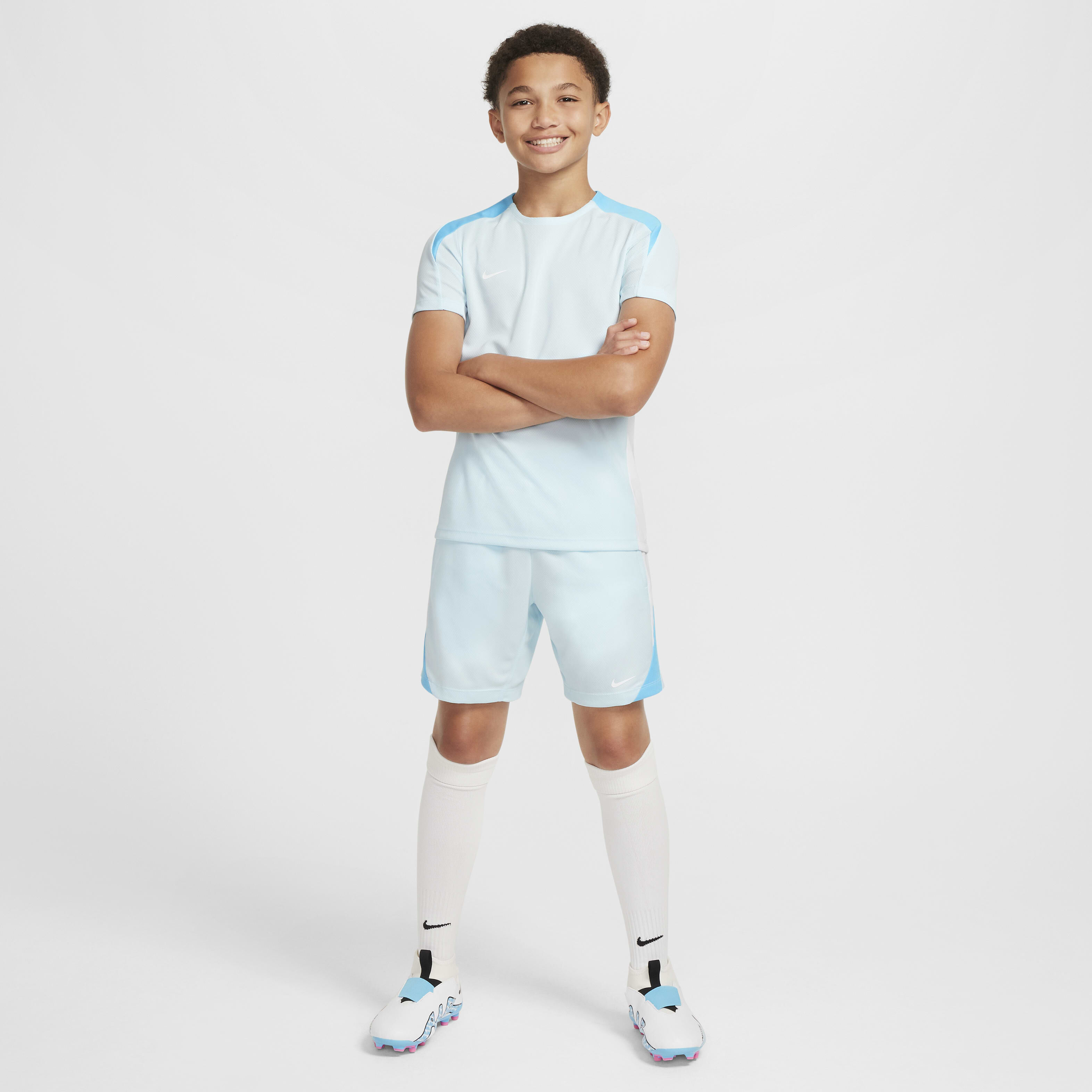 Nike Dri-FIT Strike image number 5