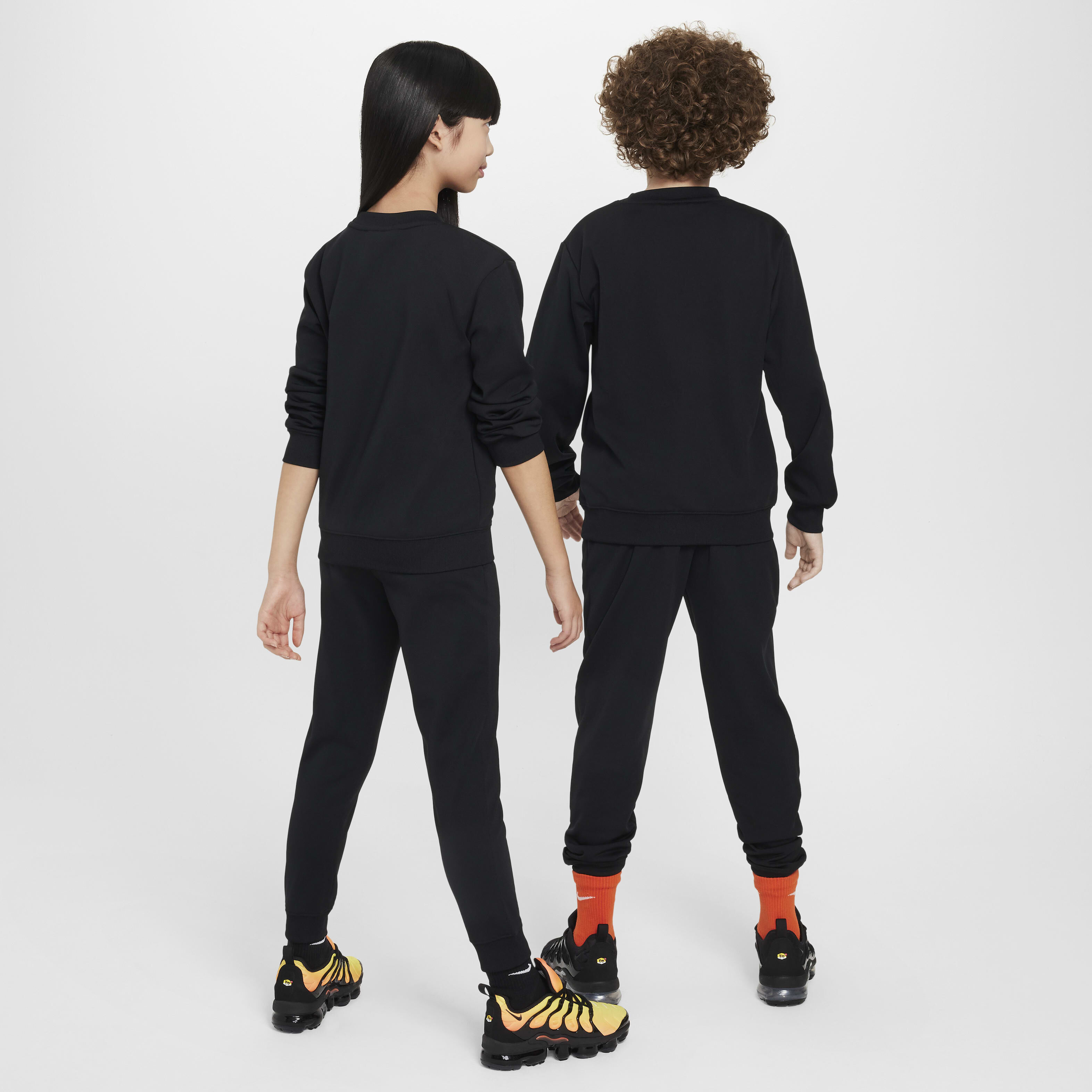 Nike nsw tracksuit junior boys store