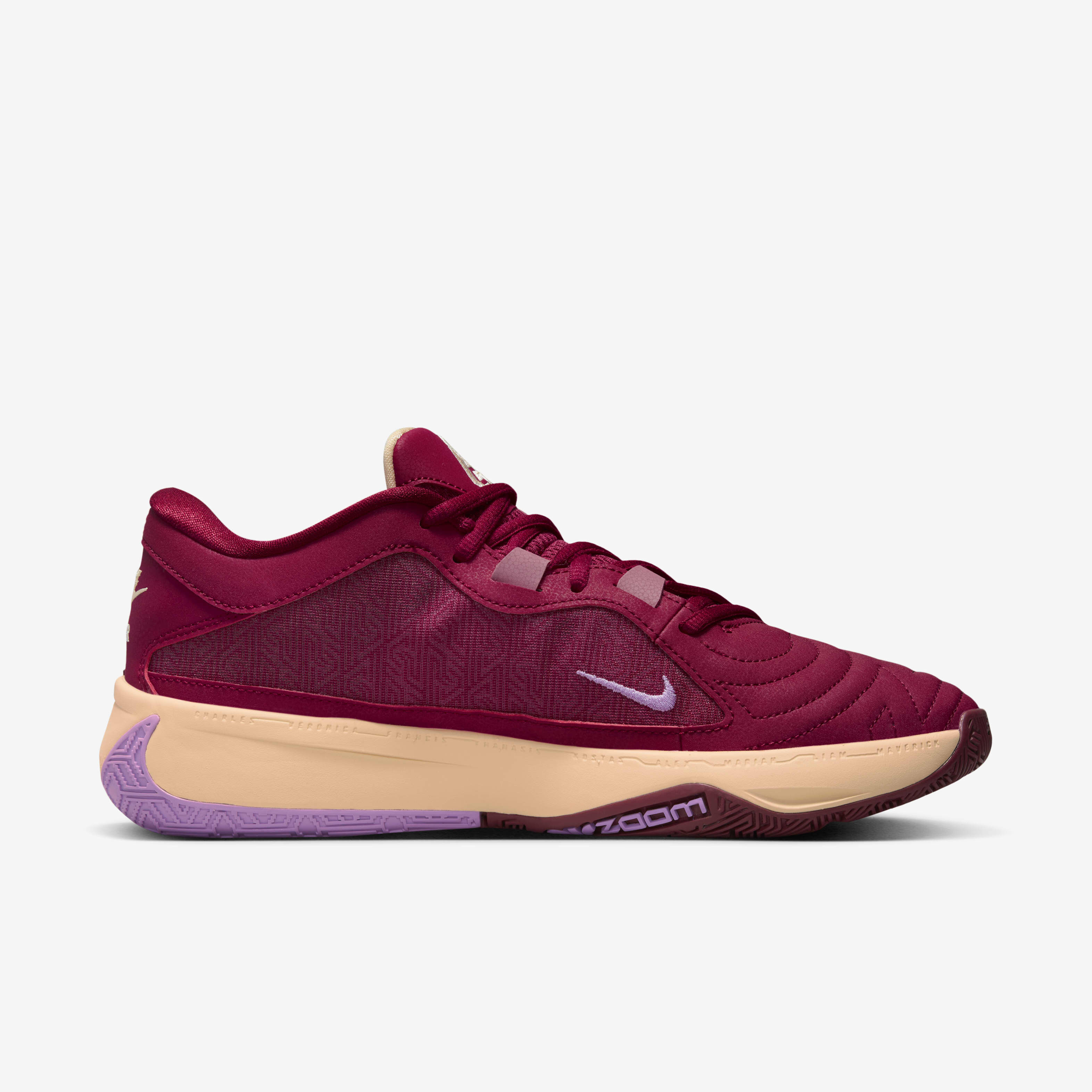 Maroon nike basketball shoes discount