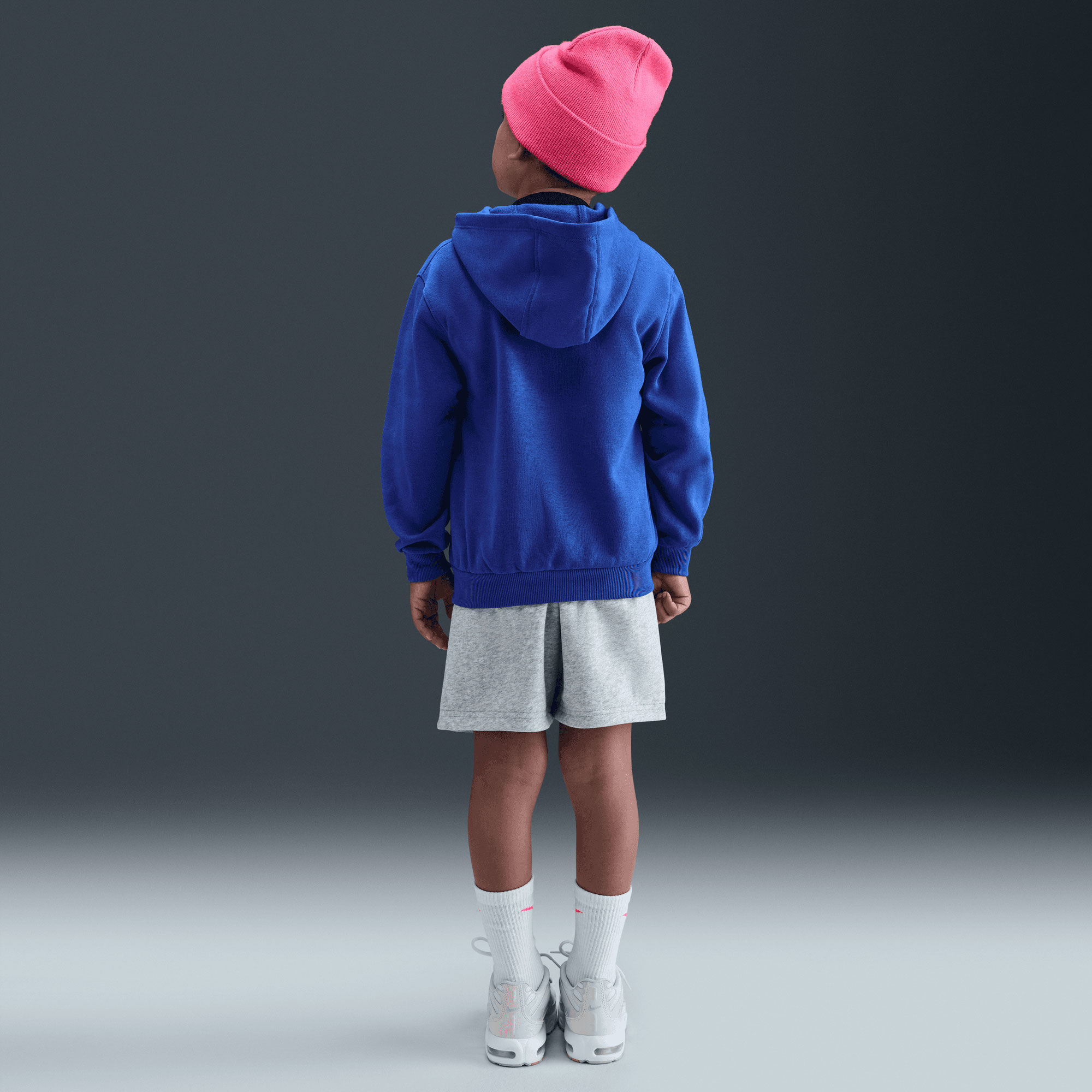 نايكي سبورتسوير image number 2