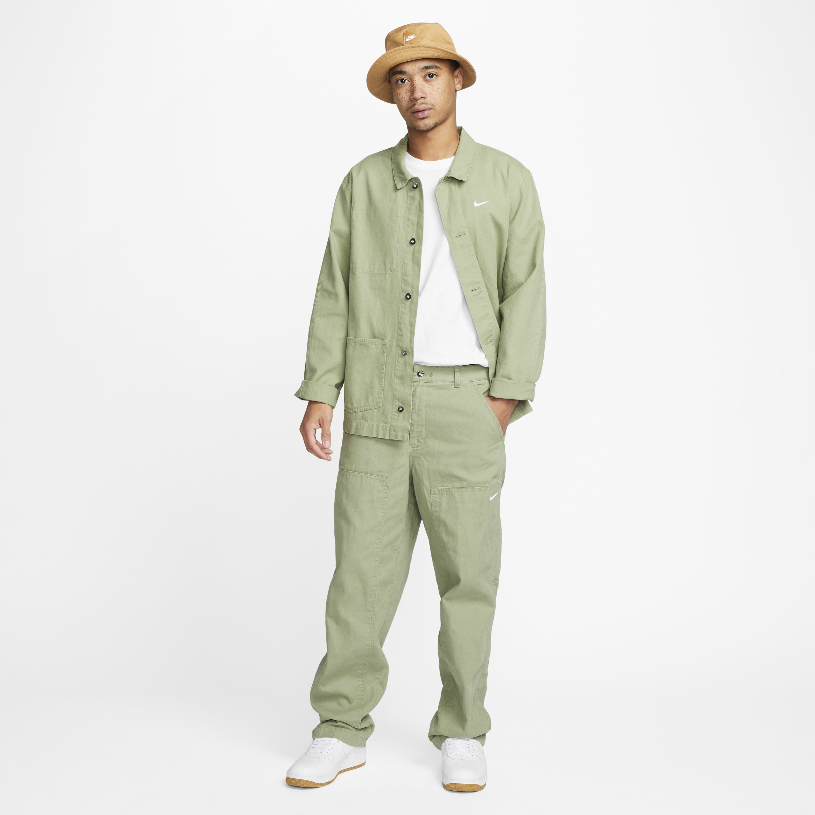 نايكي سبورتسوير image number 4