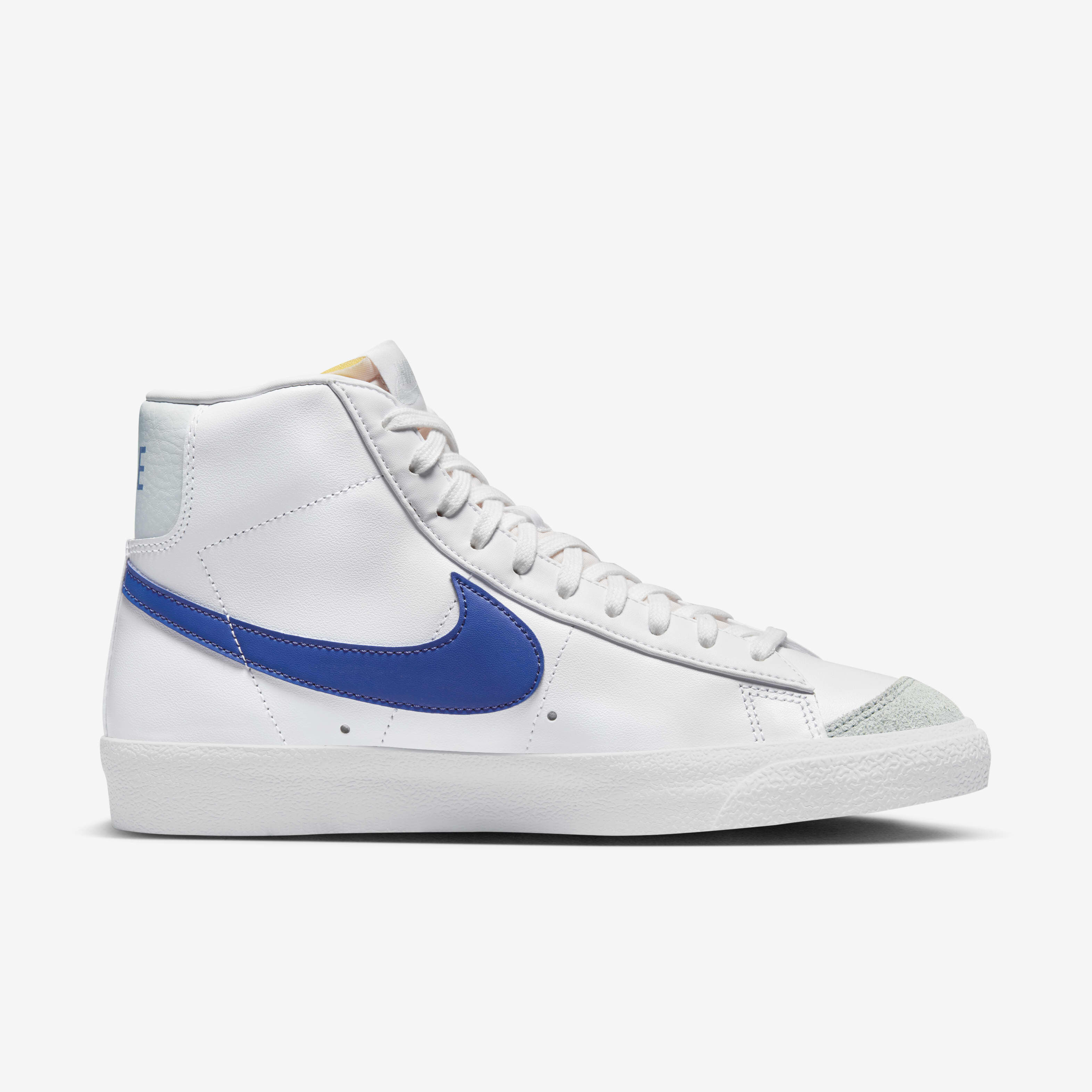 Nike Blazer Mid '77 Vintage image number 3