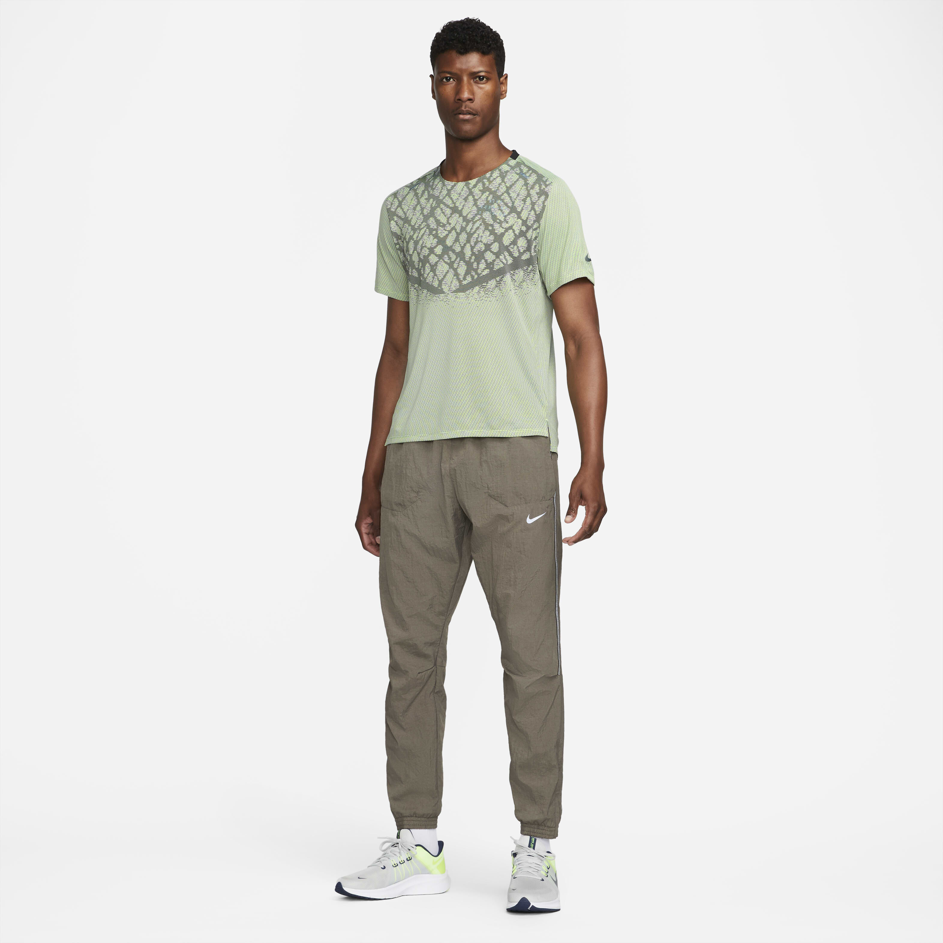 Nike Dri-FIT ADV Run Division TechKnit image number 6