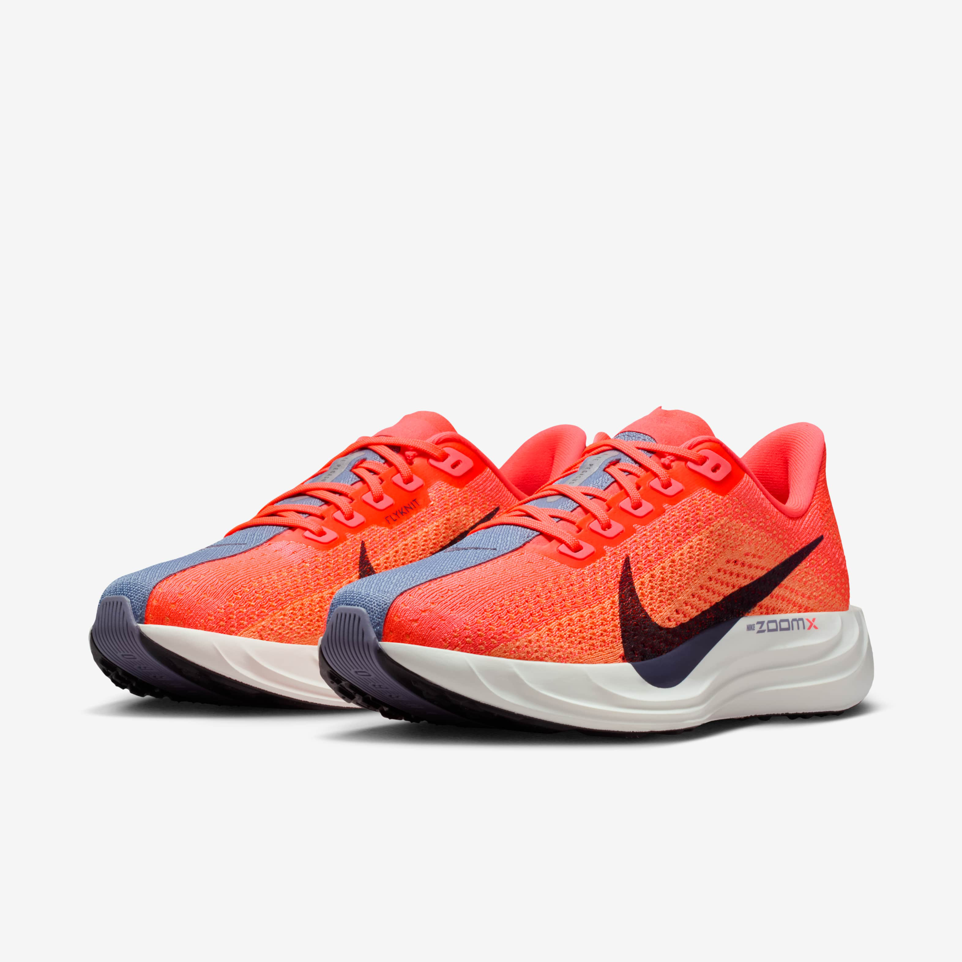 Nike Pegasus Plus image number 4